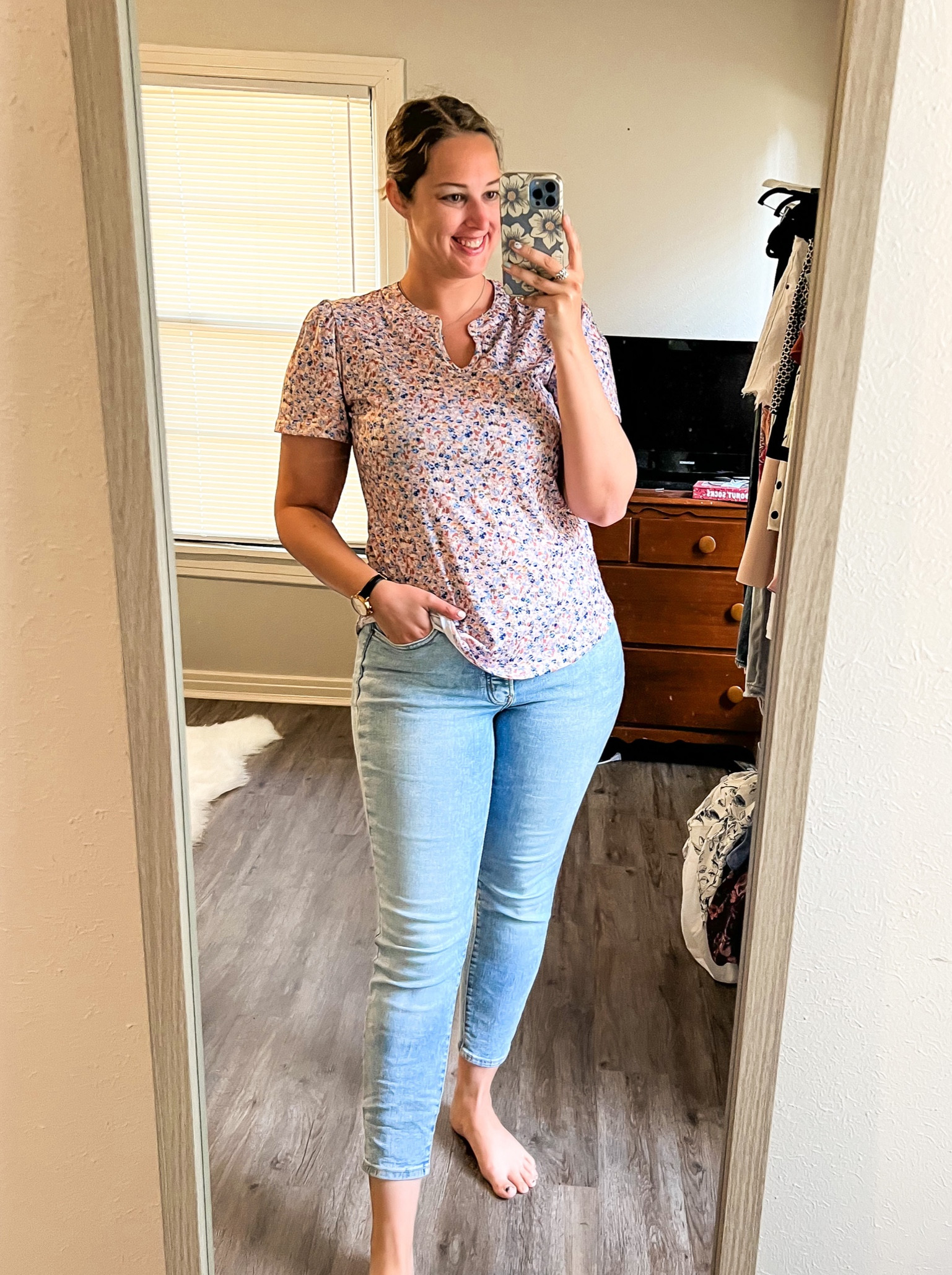 Wednesday 7.5.23 ootd - amazon floral top (size large) and old navy OG straight jeans (size 10)

Midsize, midsize outfit, ootd, size 10, amazon finds, affordable outfit, floral top, casual outfit, summer outfit

#LTKunder50 #LTKSeasonal #LTKstyletip