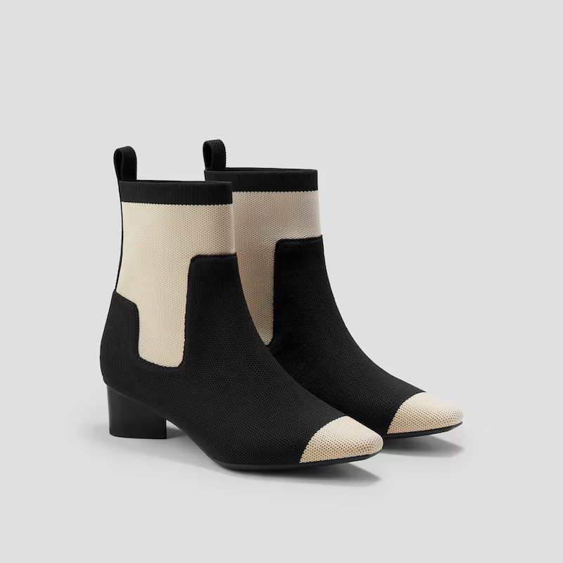 Small Square-Toe Water-Repellent Boots (Theresa) | VIVAIA