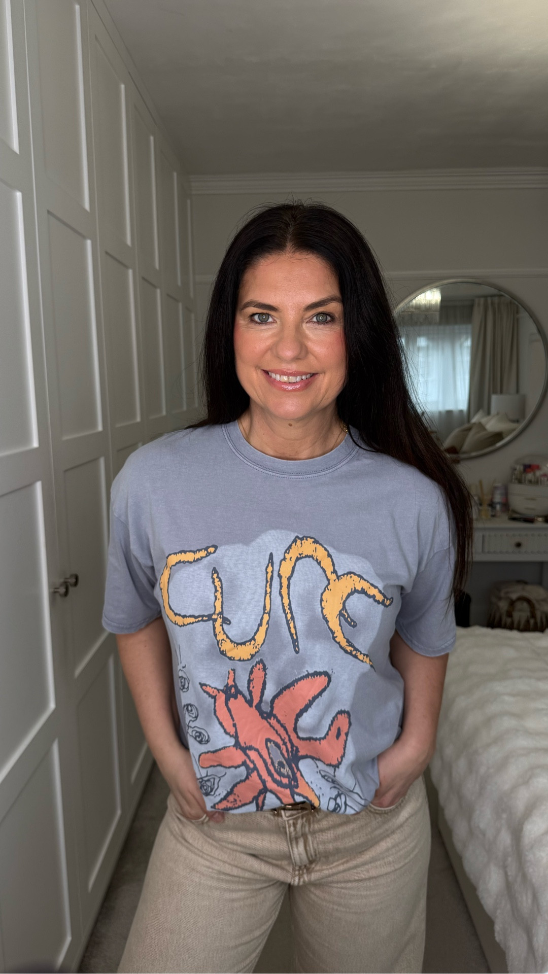 I wasn’t going to do another @hm reel so soon but I saw this The Cure Wish Tour 1992 tee & I had to have it. So I based all the outfits on styles I wore in the 90s. Kickers (they’re back!!) high waist embroidered, rolled-up or wide leg jeans, leather jackets, winkle pickers, DMs, bubble hems & pointelle knits. I actually had an almost identical lace bat-wing top that I got from a charity shop when I was at uni…& listening to @thecure on repeat. Those were the days 😍
Which look do you like best? 

#90s #the90s #90sfashion #fashioninspo #outfitinspo

#LTKspring #LTKover50style #LTKuk