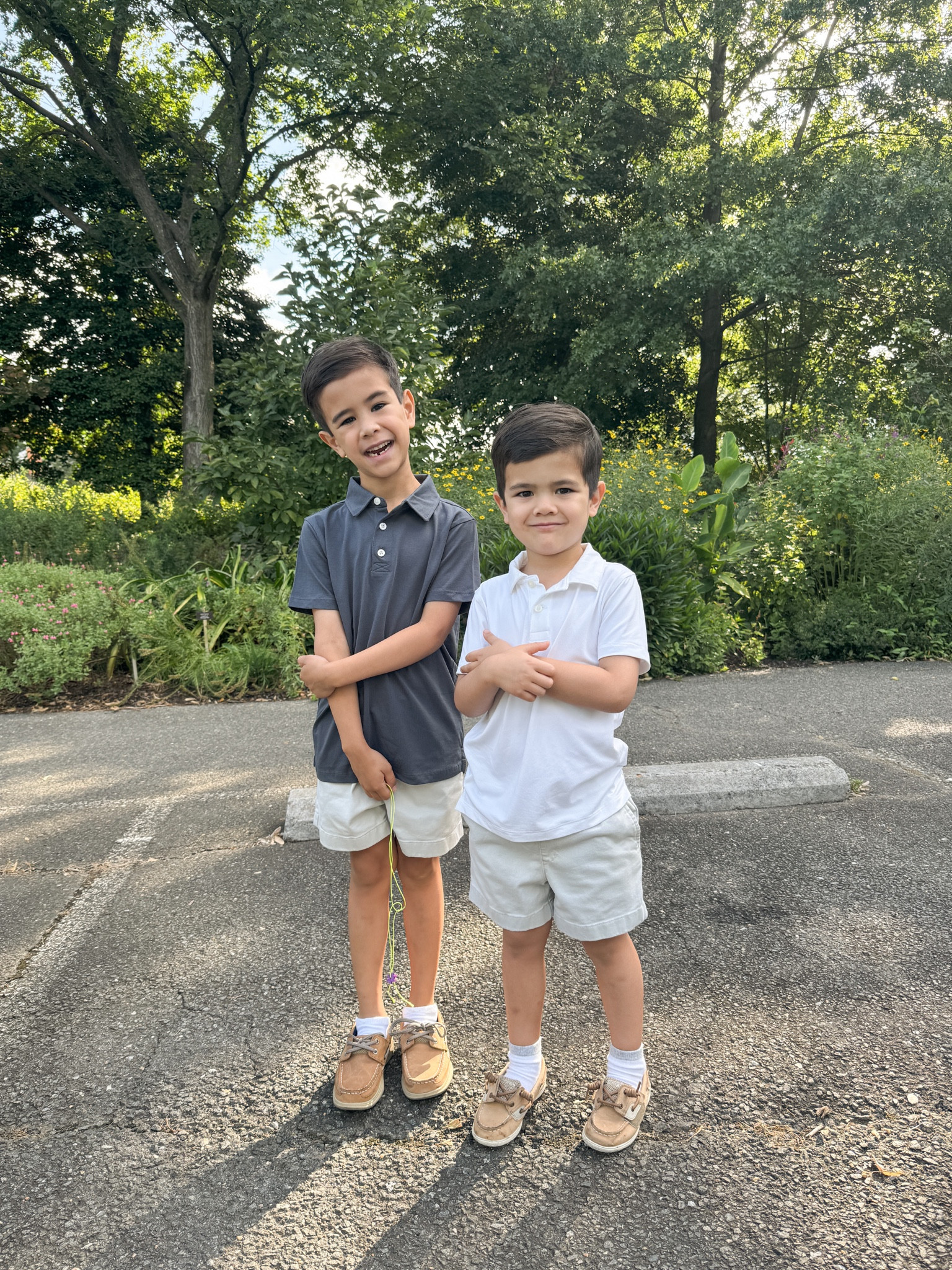Jcrew kids polo shirts chino shorts sperrys boat shoes family photo outfit 

#LTKSaleAlert #LTKBacktoSchool #LTKFamily