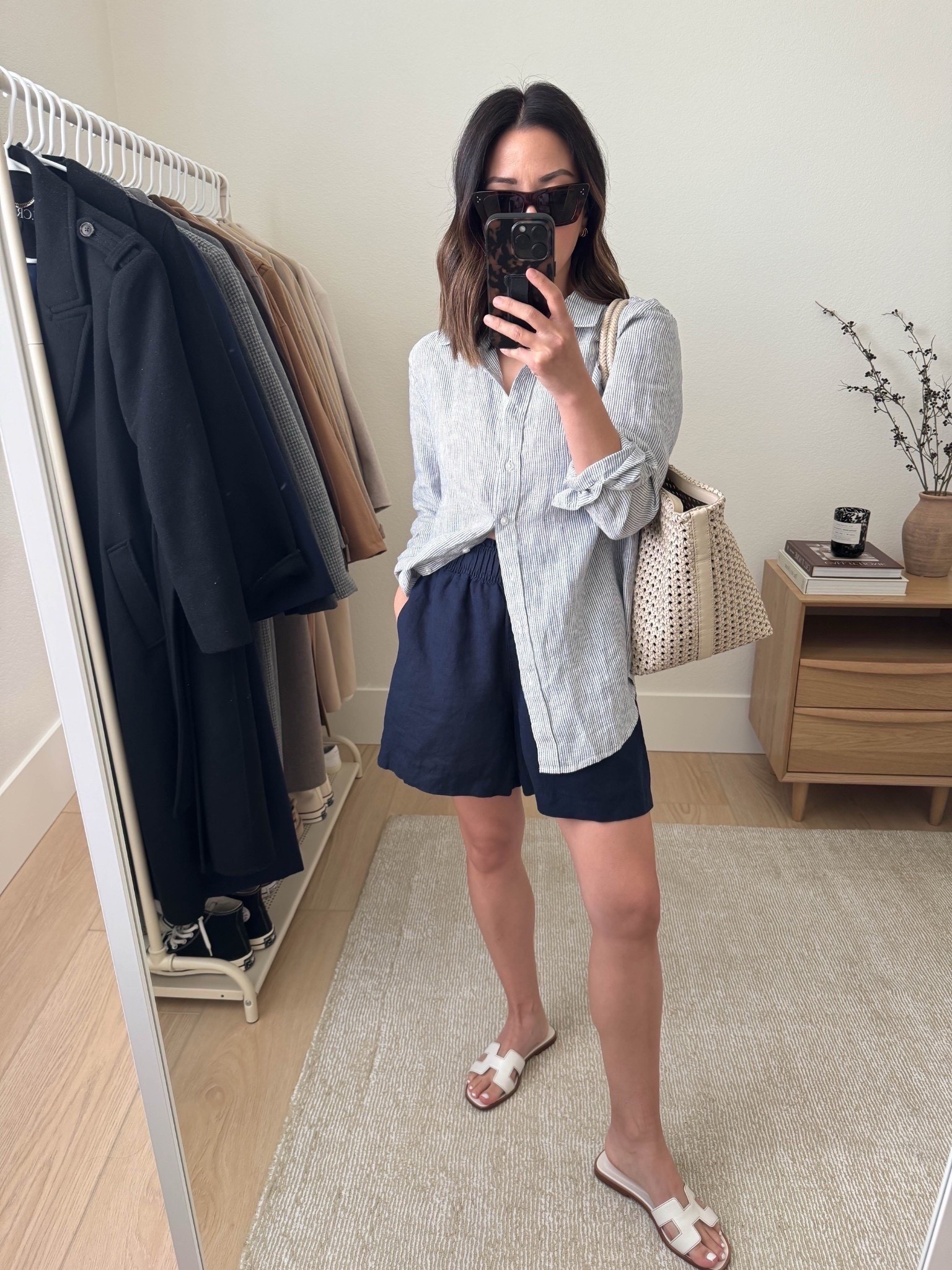 Quince outfits. Quince pieces for petites. I would size up in both these pieces to get a relaxed fit. Actually, I would size up 2 in the button down. 

Quince shirt small but would like the medium
Quince shorts small
Hermes Oran sandals 35
Madewell perforated tote
Celine sunglasses

Summer outfits, summer style, petite style, shorts




#LTKFindsUnder100 #LTKSummerEdit #LTKPetite