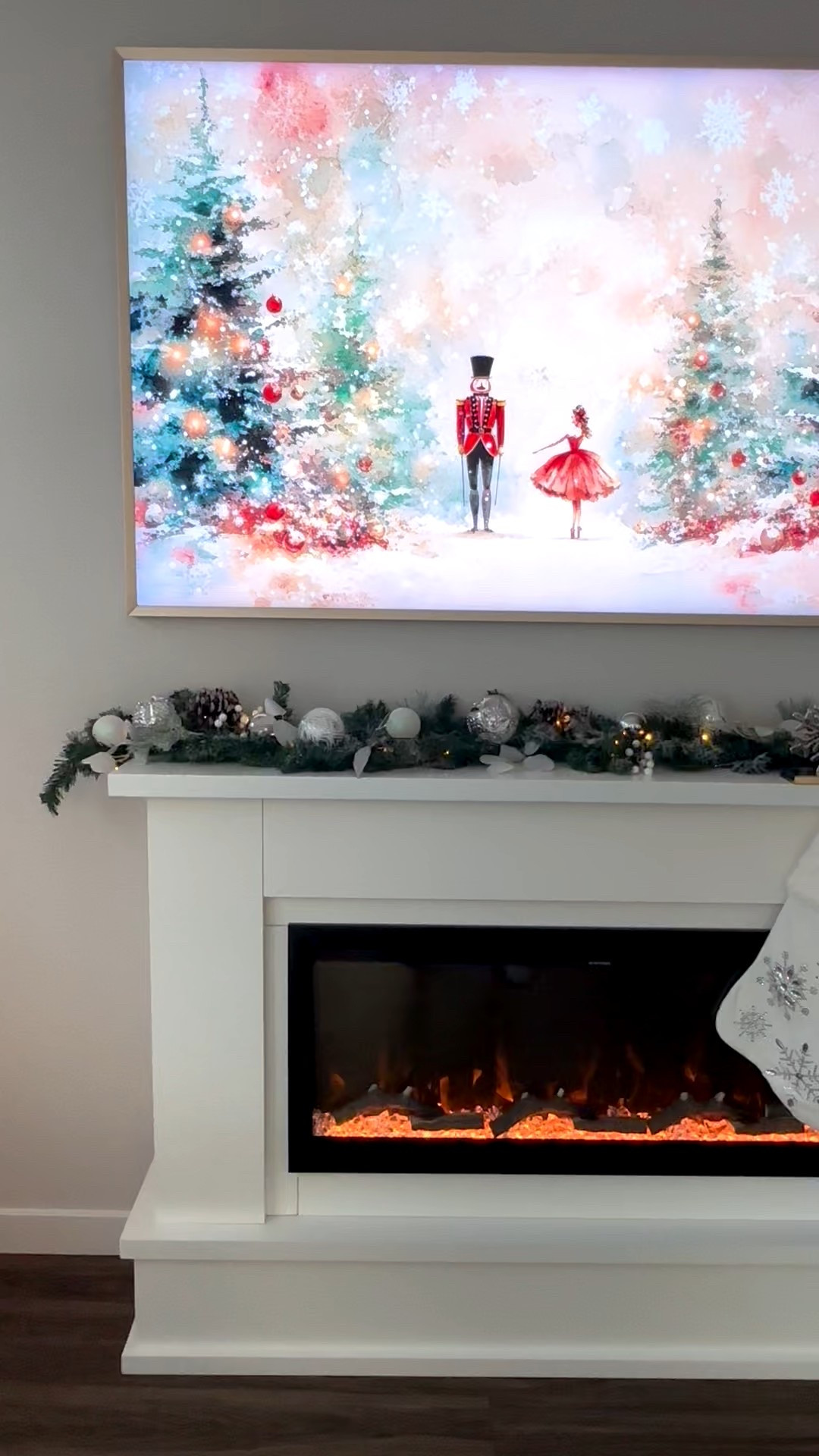 Holiday home decor 🎄 

#LTKHoliday #LTKHome