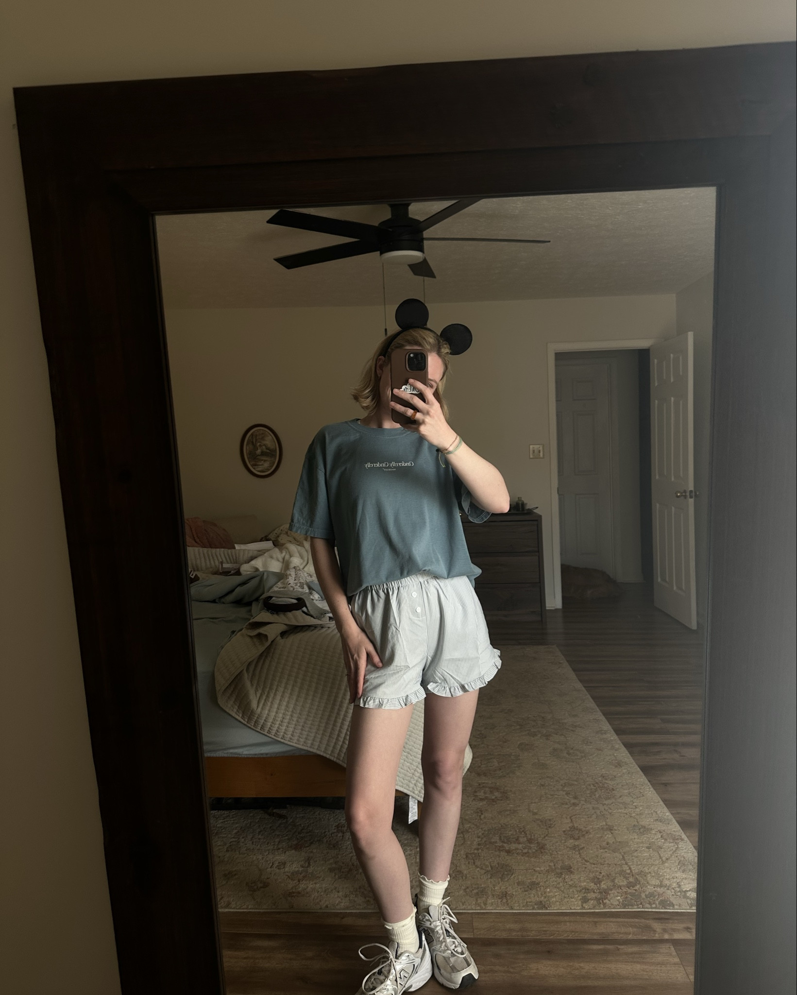 Perfect spring shorts🦋😍ordered this to take to Disney and I’m already obsessed!! Currently on sale! 

#LTKmomlife #LTKSpringSale #LTKTravel