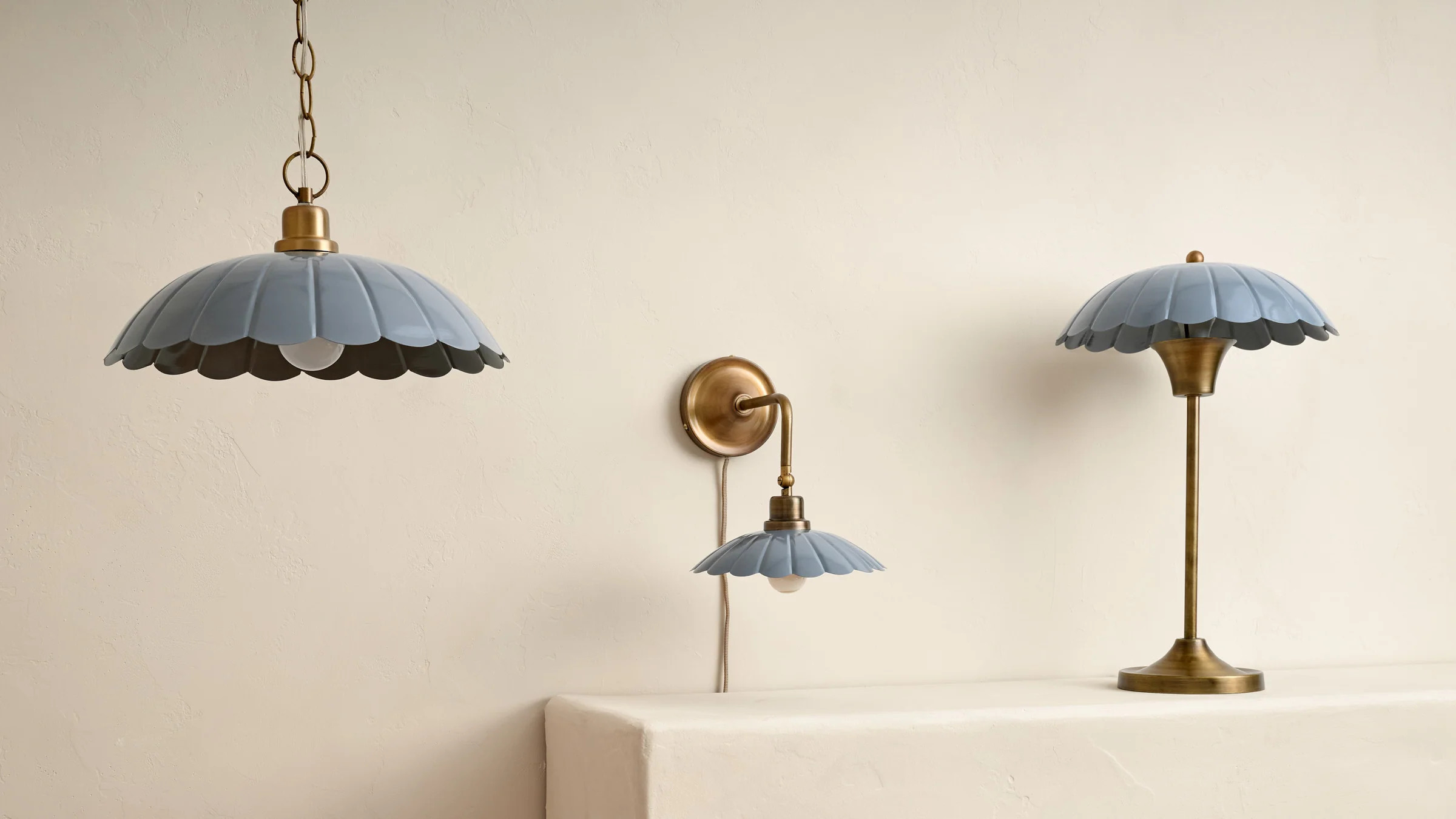 Carolyn Enamel Plug-in Sconce | Magnolia