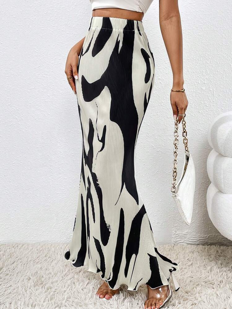 SHEIN Clasi Graphic Print Mermaid Hem Skirt Maxi Women Outfit | SHEIN