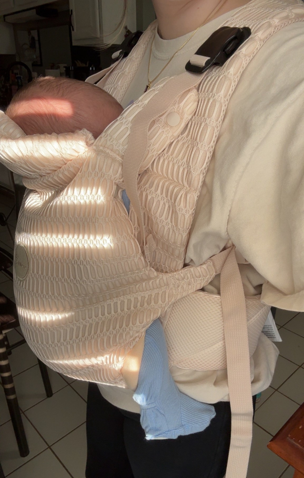 it took me having my second kiddo, to FINALLY find a baby carrier that is comfortable and worth the money. the price only being $50 at that. it’s so comfy, so easy to put on myself and put baby B in! 10/10 🙌

#LTKBaby
