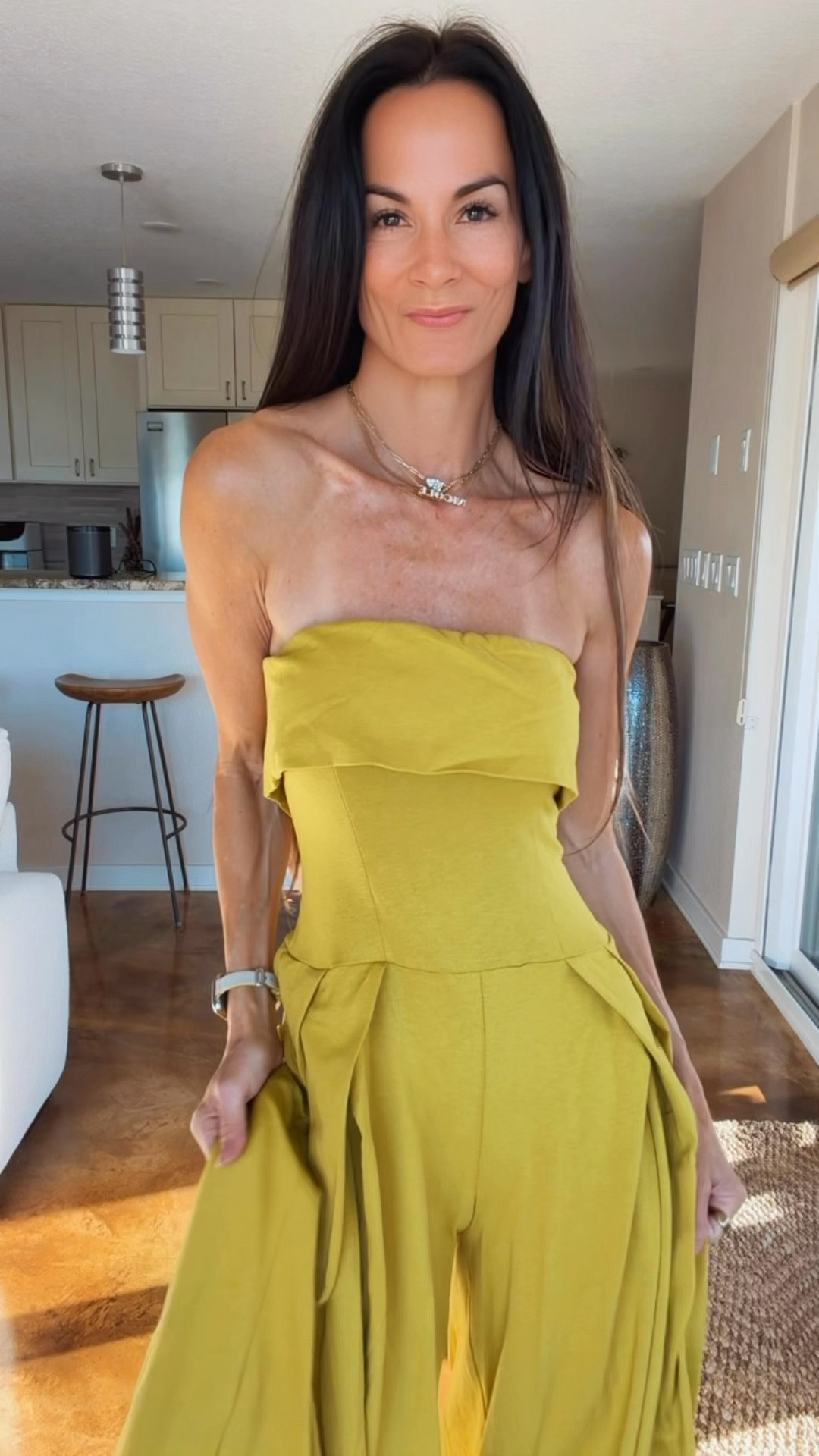 I’m convinced every closet needs one jumpsuit that does all the work for you… and this one understood the assignment. 💛

Flowy, flattering, and the kind of piece you throw on when you want to look put together in about 30 seconds.

I paired it with the cutest crochet sandals and this little fish bag because outfits should be fun — especially this time of year.

Easy, breezy, and just a little bit playful… exactly how getting dressed should feel.

Wearing XS

#NicoleColeeStyle
#SpringStyle
#ResortStyle
#Over40Style
#LTKFinds

#LTKgrwm #LTKootd #LTKdayinmylife