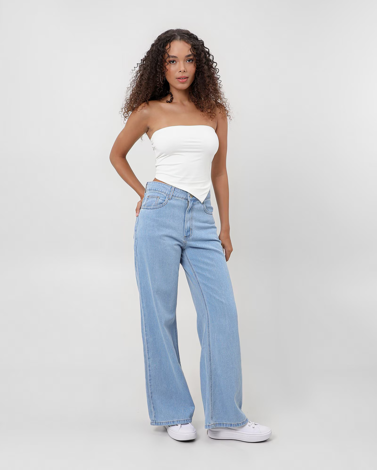Calça jeans feminina wide leg cintura alta denim claro | Pool by Riachuelo | Riachuelo (BR)
