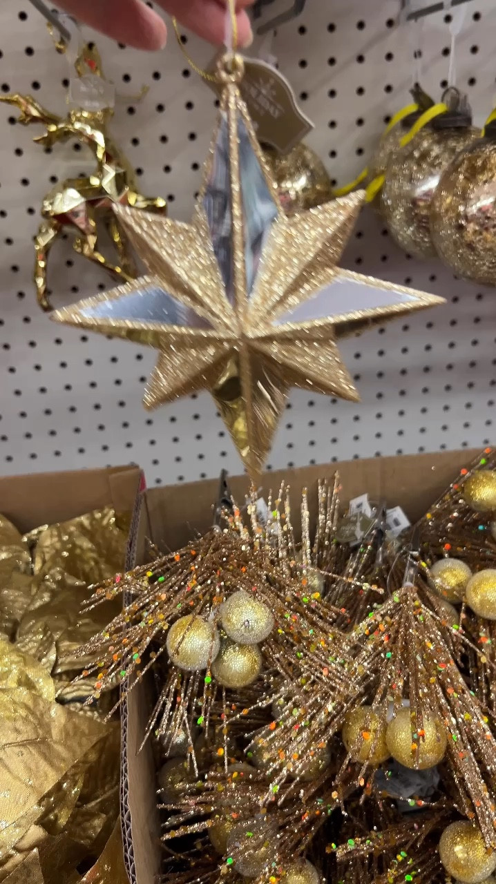 Walmart Christmas 

#LTKHome #LTKSeasonal #LTKHoliday