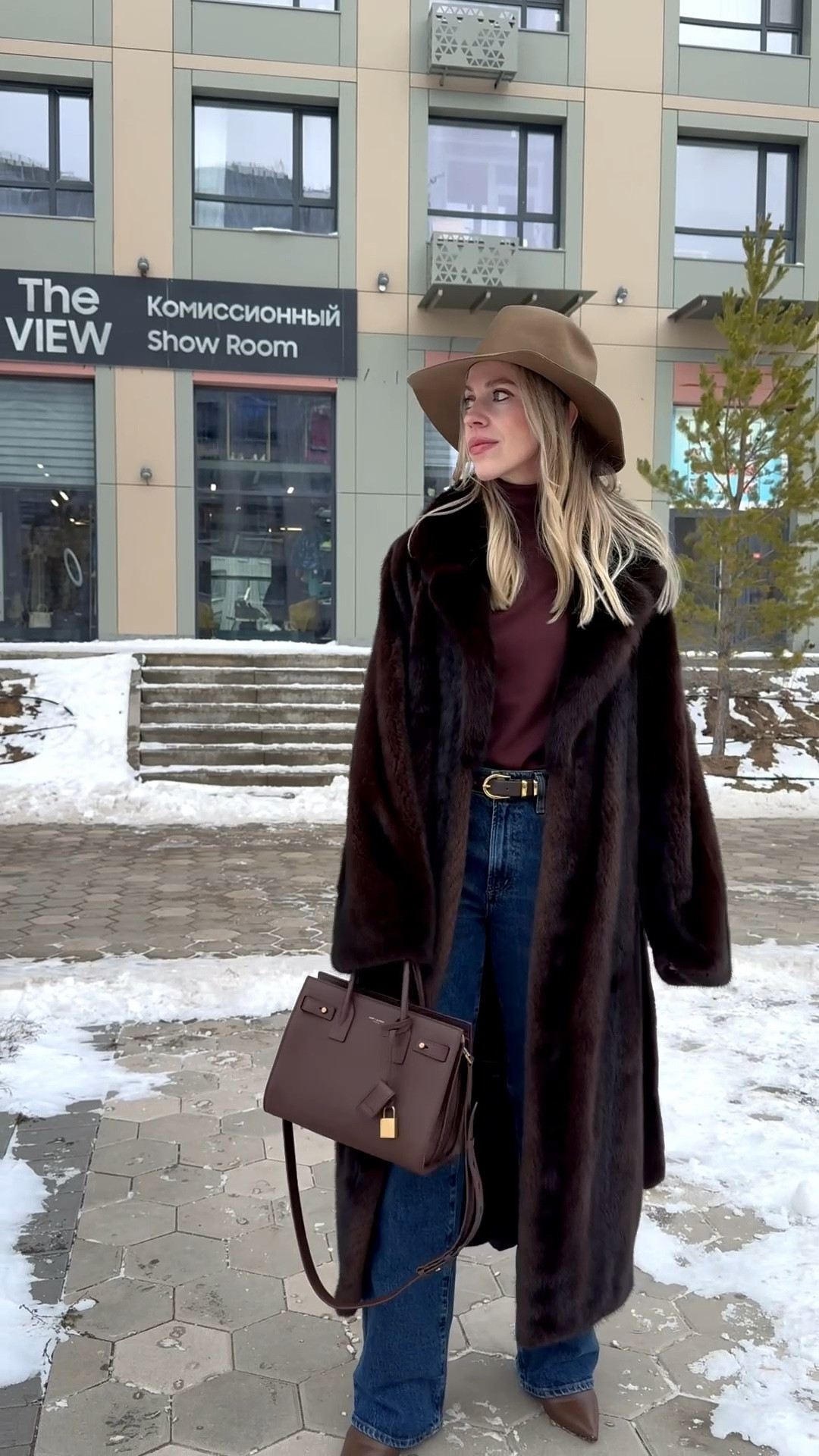 Dark brown fur coat, brown wool hat, fur coat with jeans winter outfit, chocolate brown handbag 

#LTKSaleAlert #LTKSeasonal #LTKOver40