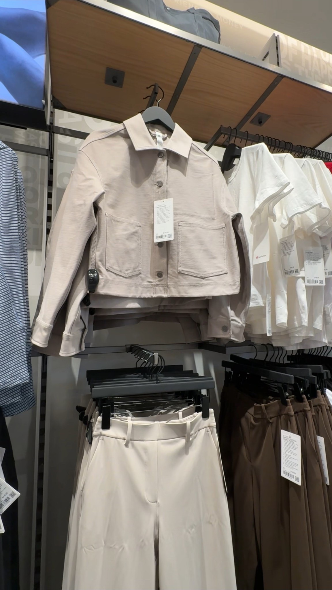 Easy five jacket lululemon 

#LTKfitnessgoals #LTKootd #LTKActive