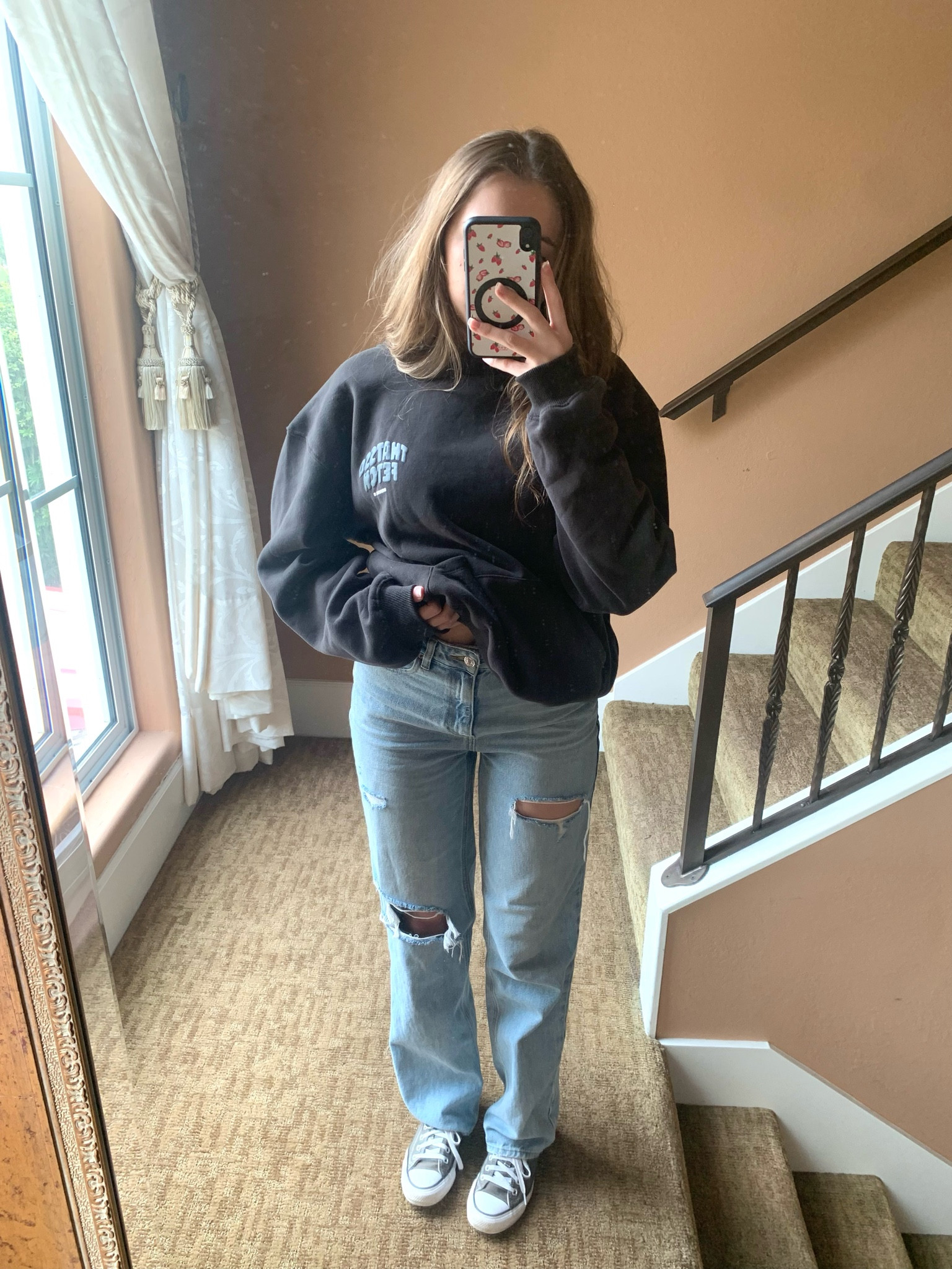 this hoodie is soo cute & comfy 🥰✨

#LTKSeasonal #LTKStyleTip #LTKGiftGuide