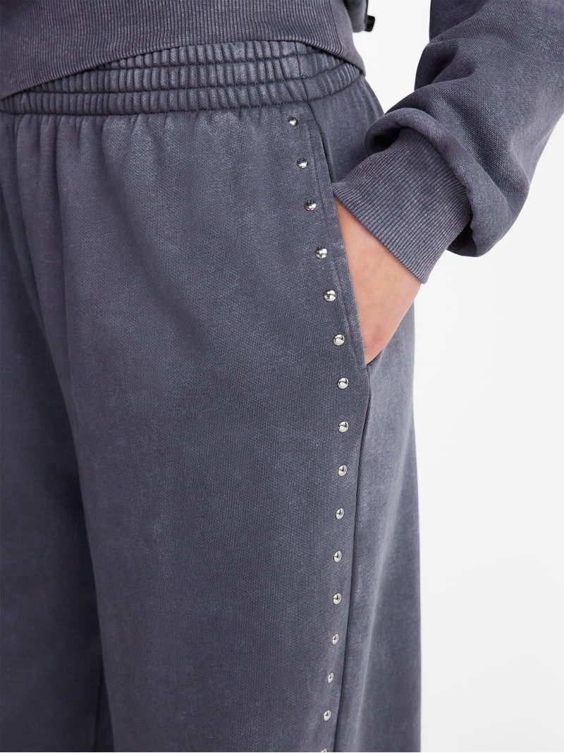 No Boundaries Mineral Wash Studded Sweatpants, 31" Inseam, Women's XXS-XXL | Walmart (US)