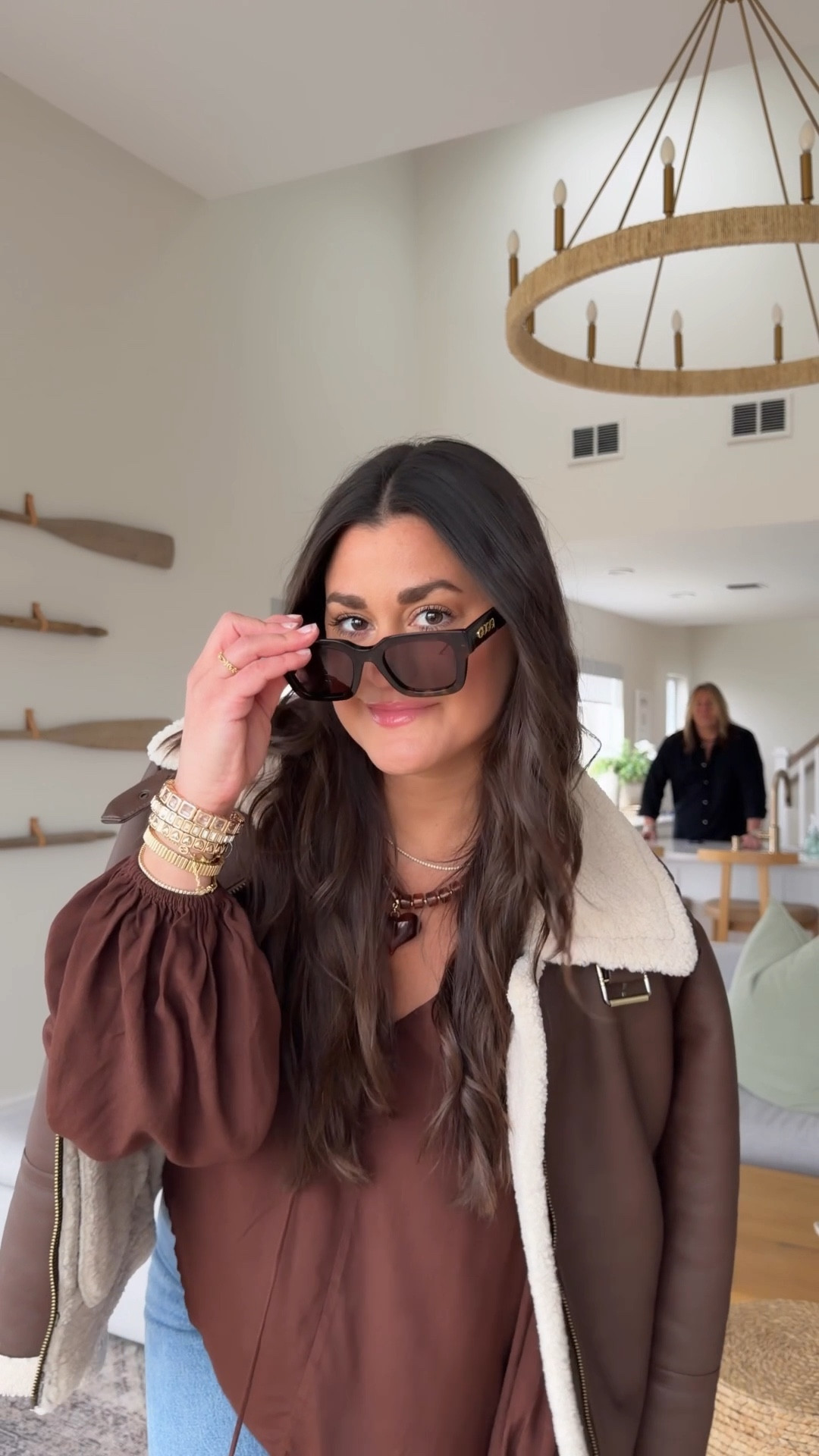 Brown top, jewelry and bag from my last insta reel! 

#LTKootd #LTKgrwm