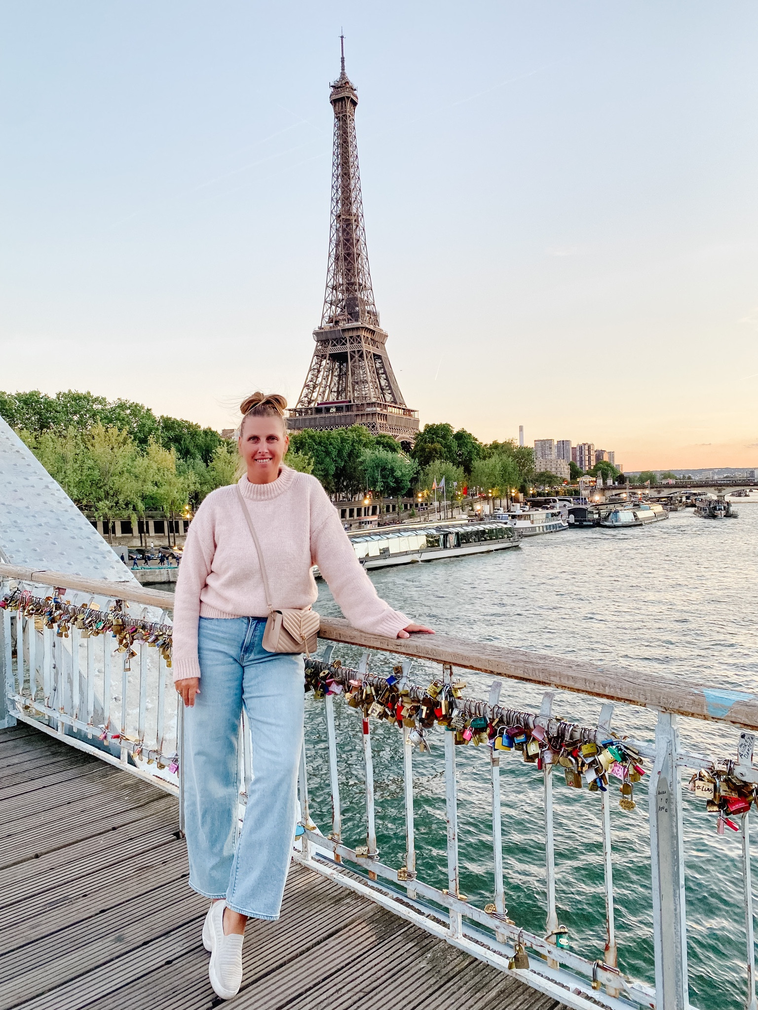 Paris outfit 
#parisoutfit #paristravel # jeansoutfit 

#LTKSeasonal #LTKunder100 #LTKsalealert