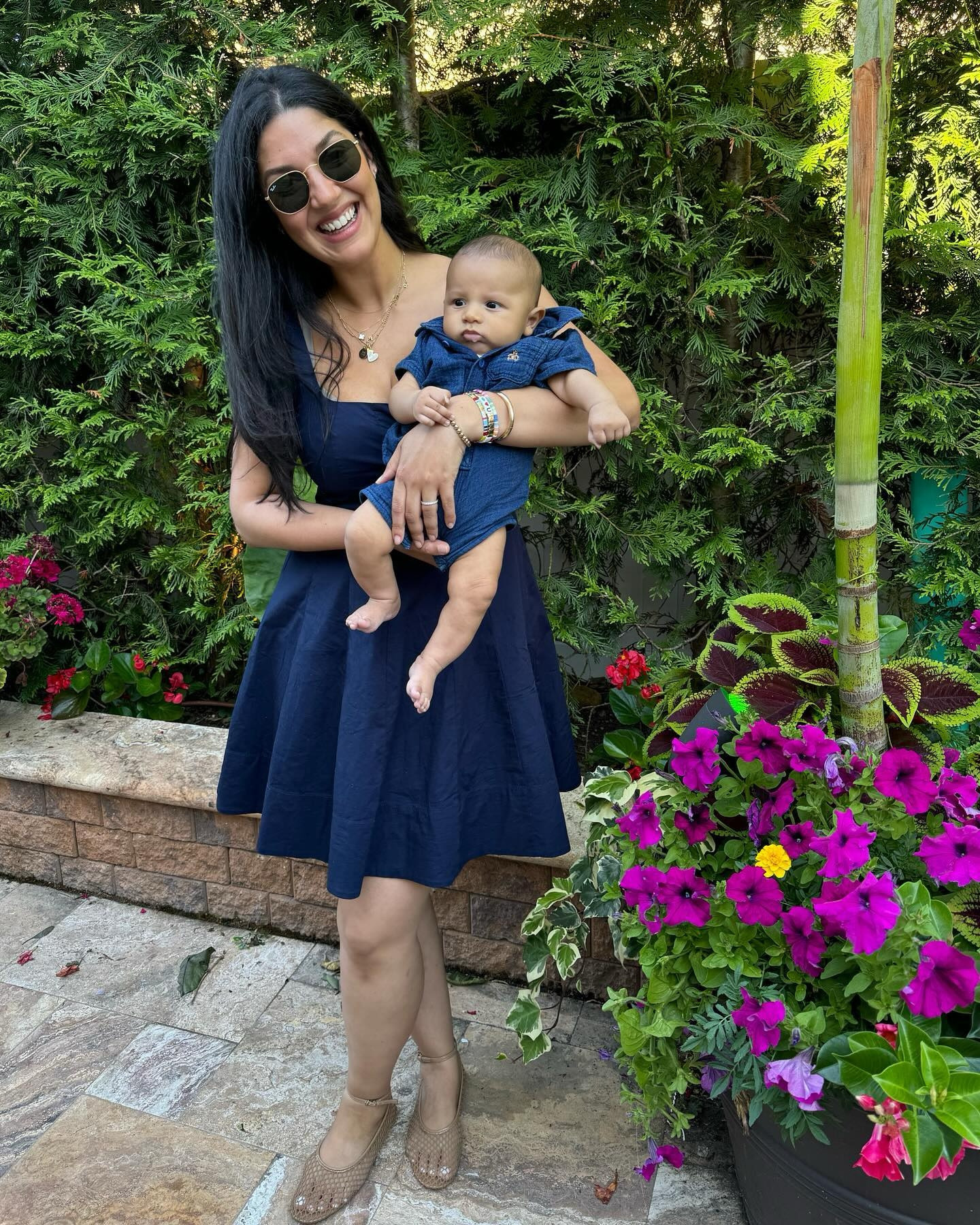 Matching mommy & me: a series 🥹🩵

Dress @staud.clothing & shoes @mango 
Baby @gapkids 

Matching set @jcrew
Baby @gapkids

Striped Top @massimodutti 
Baby @gapkids

Pointelle tank @jcrew
Baby @janieandjack 
 
#newmom #casualstyle #mommyandmefashion #shopltk