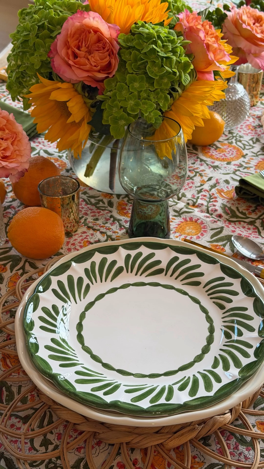 Looking for an easy spring or summer  tablescape idea? This fresh table features citrus, a simple floral centerpiece, beautiful @VIETRI Arezzo plates, and classic details. Perfect for hosting a beautiful and welcoming gathering at home. Love that the pretty plates also come in royal blue, aqua, as well as yellow! ￼

#LTKWedding #LTKdayinmylife #LTKHome
