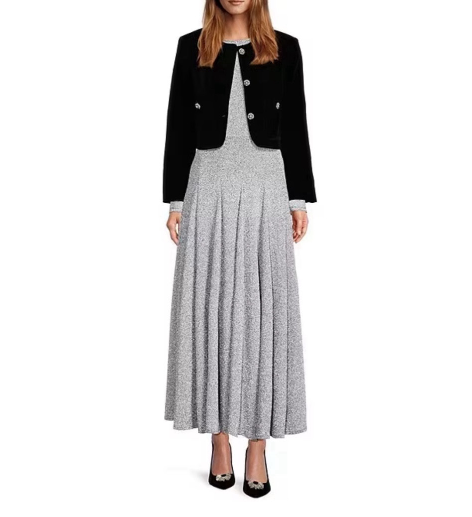 Adorable metallic look


Sparkle
Shimmery
Sequin
Midi skirt
Puff sleeve
Maxi dress
Boucle jacket
Black jacket
Black coat
Matching set
Skirt set
Holiday look
Christmas outfit
Christmas dinner outfit
Christmas church outfit

#LTKHoliday #LTKstyletip #LTKparties