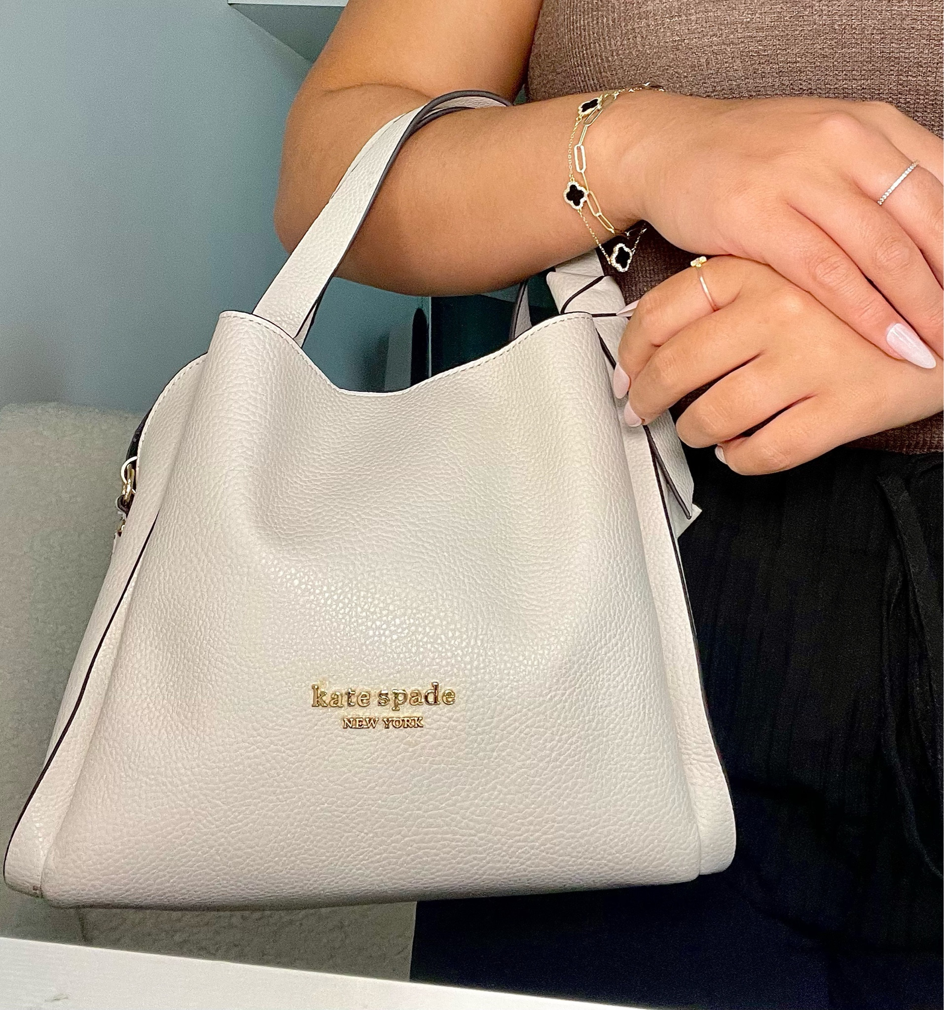 the cutest beige purse🤎🧸✨🤍

#LTKTravel #LTKStyleTip