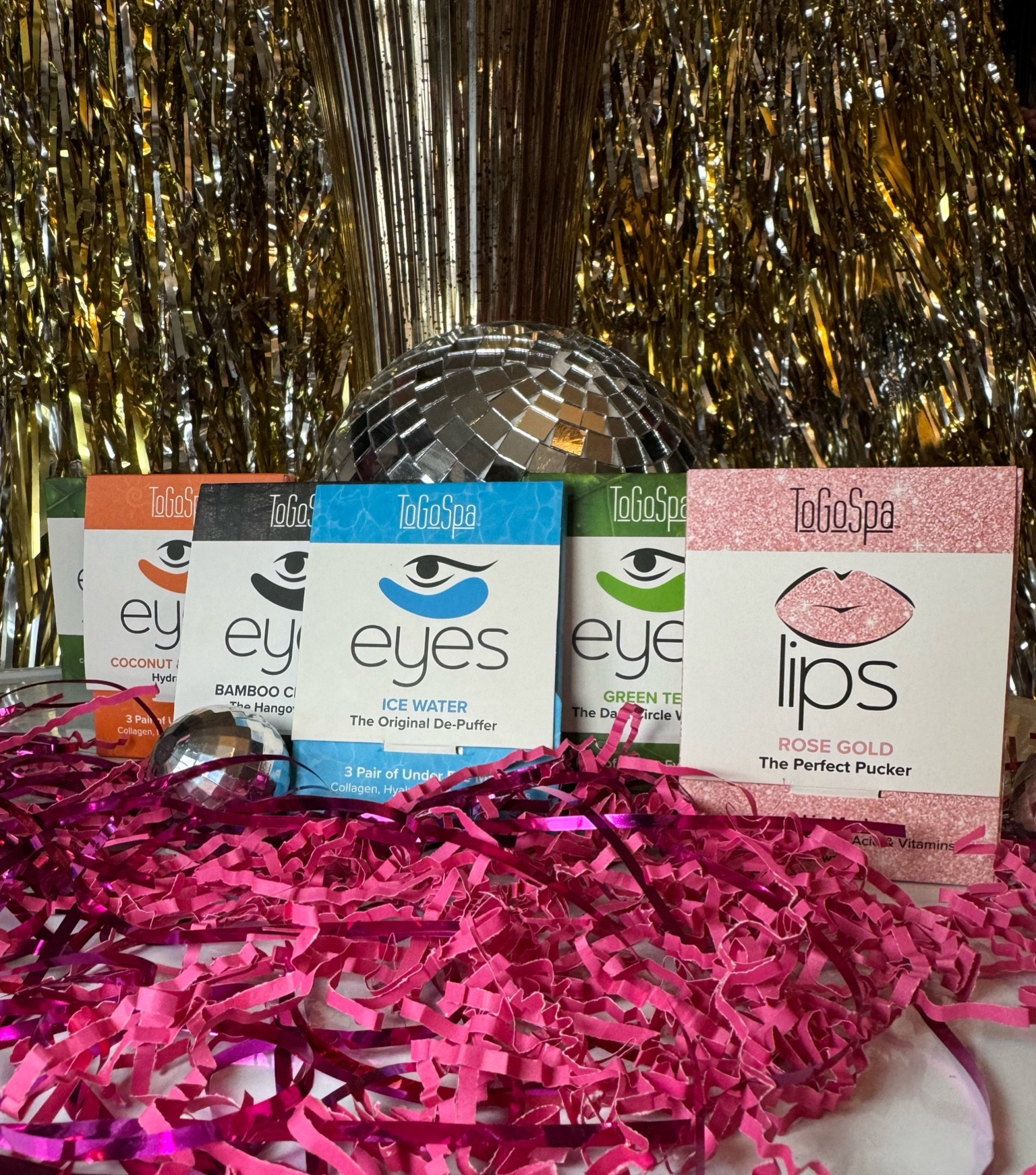 SELF CARE SUNDAY 🧖🏻‍♀️✨ Time to de-puff, rehydrate and get glowing for the week.  Eye and lip masks from @togospa make for a budget-friendly solution to refueling and pampering skin! 

How do YOU indulge when it comes to skincare?? // Shop some of my favorites here, including the bundle I snagged to test them all!! 

#LTKSpringSale #LTKbeauty