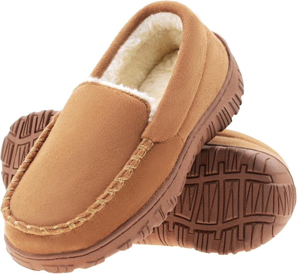 FLYFUPPY Boys Slippers Moccasin Slippers House Shoes with Memory Foam and Fur Lining for Indoor a... | Amazon (US)