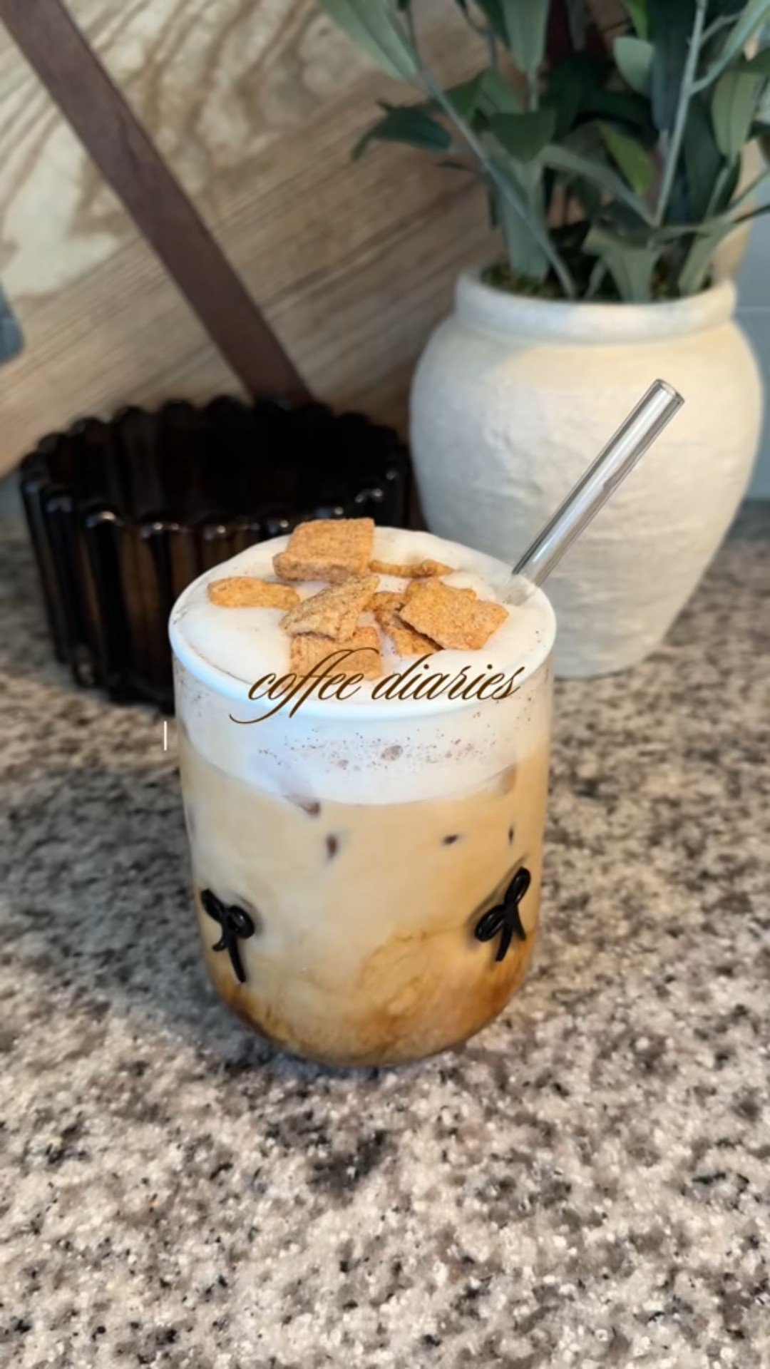 coffee diaries | cinnamon toast crunch shaken espresso 🤎☁️☕️

homemade coffee | latte recipe | coffee recipe | nespresso 

#LTKfoodie #LTKmorningroutine