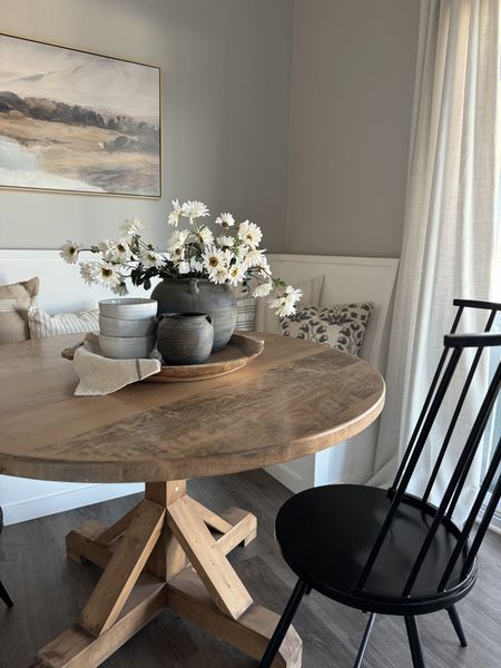 Have a small kitchen nook? We maximized our space with a built in corner bench, round table, and two chairs. We can fit quite a few people in this space! Our table and bench was custom built but I have similar options linked! 



Small space
Affordable Home
Kitchen Nook
Small Home
Neutral Home
Kitchen Design
Interior Design 
Home Decor

#springhome #springhomeinspiration #springhomedecor #homeinterior #homeinspo #smallspaces #smallspaceliving #smallkitchen #smallkitchendesign #smallkitchenideas #kitchen #kitchendesign #kitcheninspiration 

#LTKstyletip #LTKfamily #LTKhome