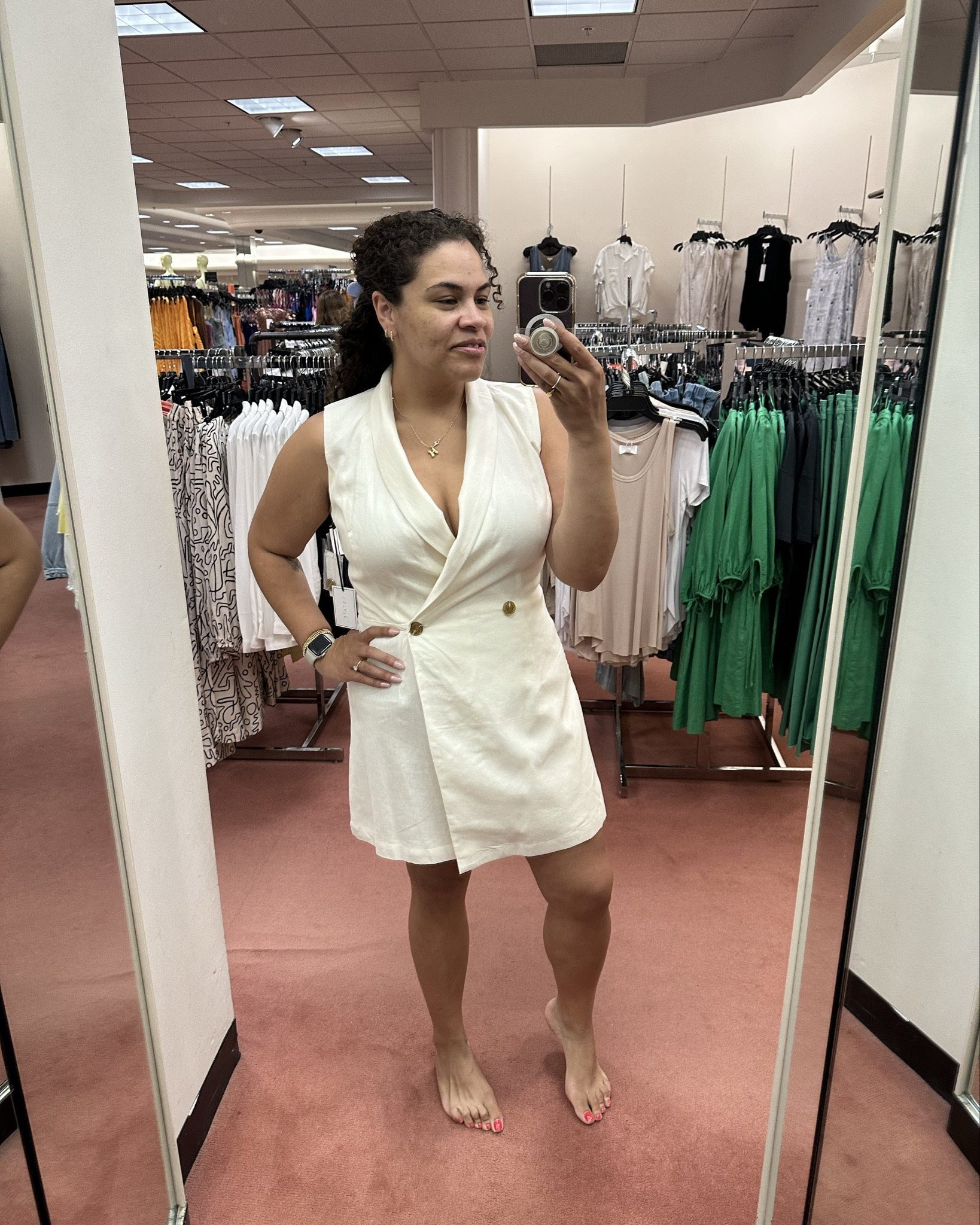 Such a great summer look for a honeymoon or just a girls night out! Dillards for the win! 

#LTKPlusSize #LTKSummerSales #LTKMidsize