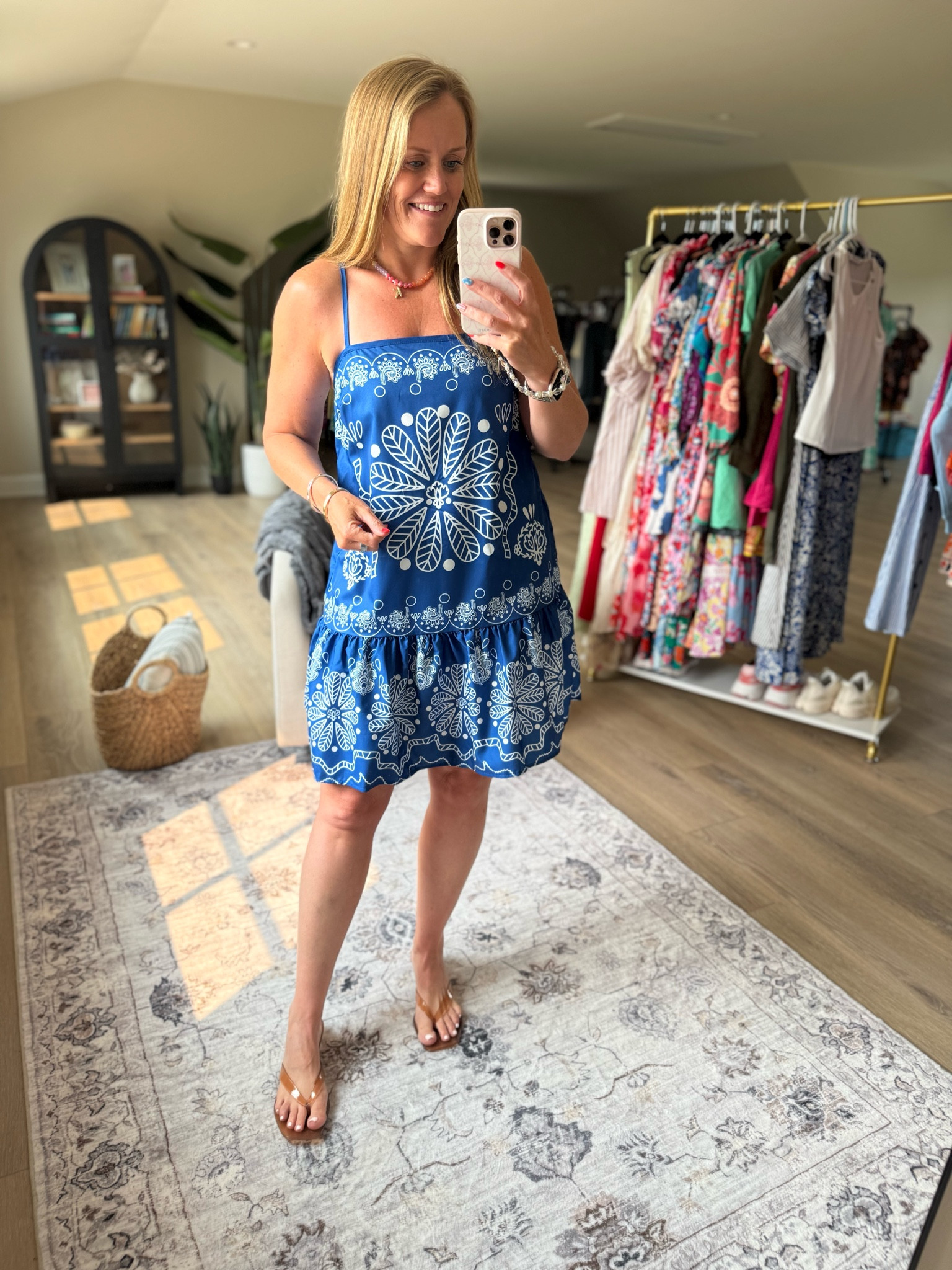 Amazon 
Amazon find 
Amazon dress 
Vacation dress
Vacation finds
