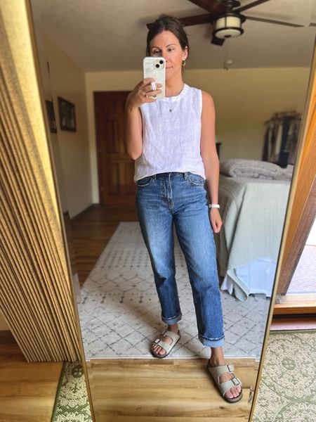 Wearing a size xs in white in the linen tank and true size 25 in the jeans— they have stretch to them so you could potentially size down. Also linked a similar pair from the same brand bc mine are almost sold out. 

#LTKStyleTip #LTKFindsUnder100 #LTKFindsUnder50