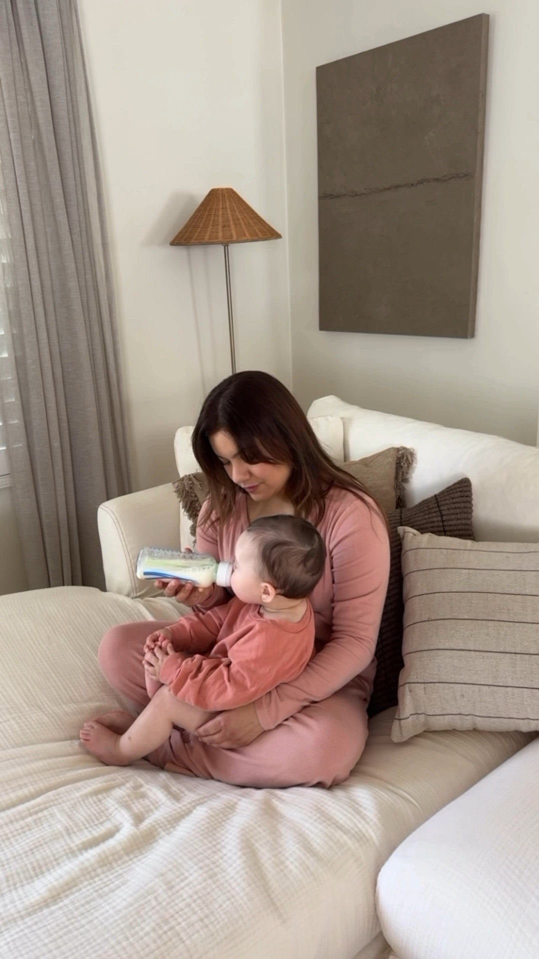 #ad A morning with my one year old starts with a fresh
@huggies diaper🥐☕️👶🏻
I’m partnering with @target and Huggies to share their
new Snug & Dry diaper—and wow, it’s unbelievably
soft (you really have to feel it to believe it!) With up to
100% blowout and leakproof protection, it gives me
total peace of mind when we’re out and about loving our mornings together!
#HuggiesSnugandDry #HuggiesDiapers
#Sosoftyougottafeelit #TargetPartner