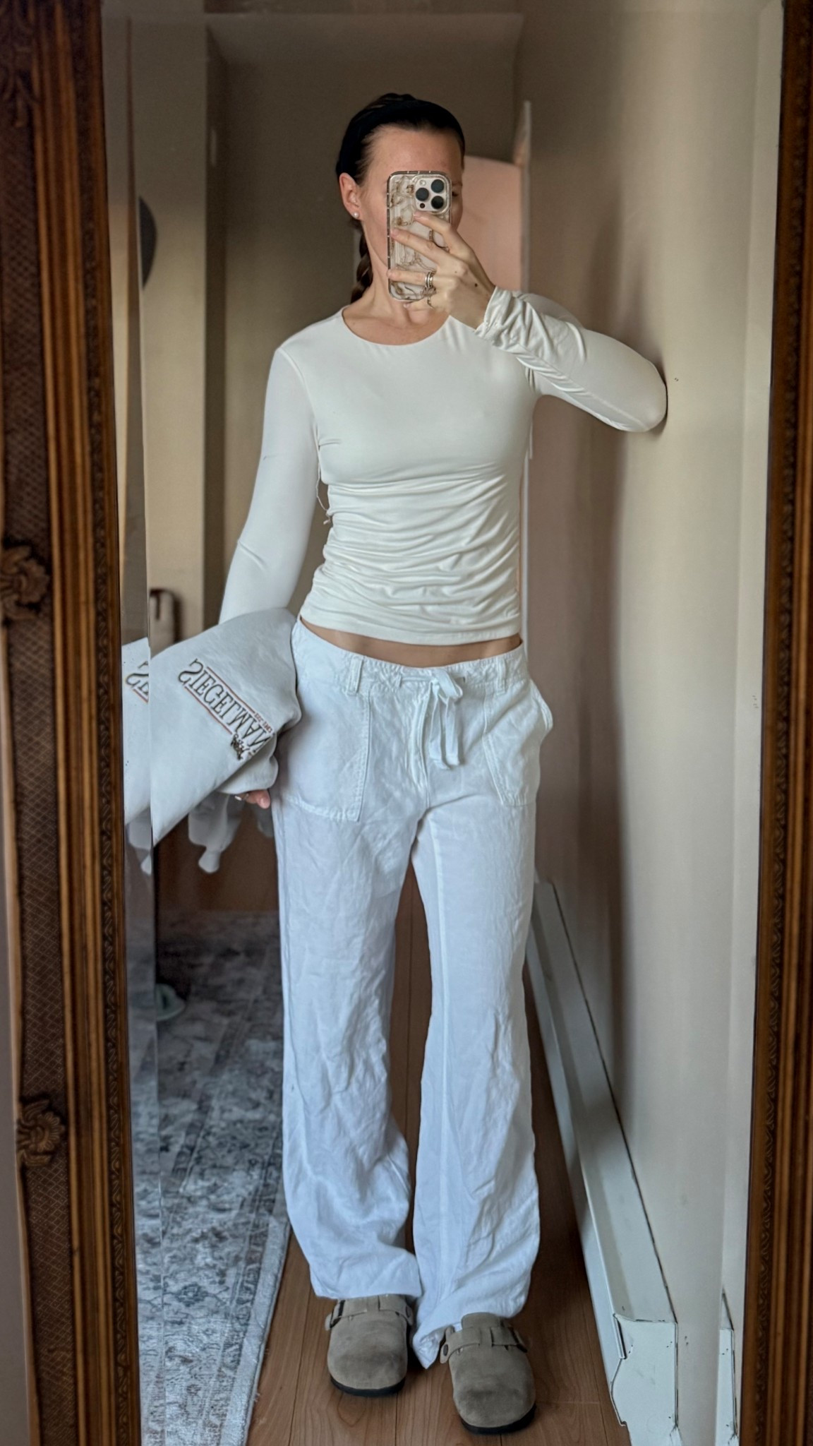 Casual outfit, women’s style, dress, Abercrombie jeans, date night outfit ideas, travel outfit, spring fashion, global fashion, girlie style, women’s outfits by occasions, women’s top, inspo, everyday outfits, spring outfit, mom outfit ideas, gift guide, jumpsuit, coverup, travel, curvy style, wardrobe essentials, wardrobe organizing, persona style help, fashion advice, what to wear, fall outfit idea, what to wear to a concert, what to wear to a wedding, leopard pants outfit, winter outfit, mommy and me outfit , spring dresses 