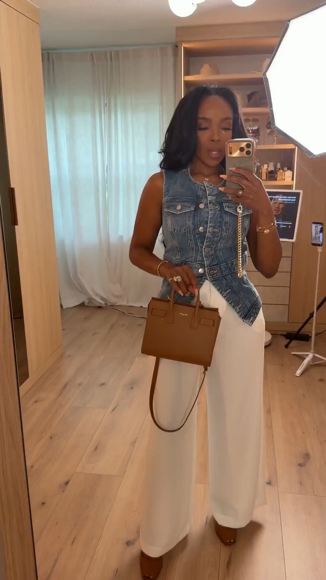 Hi Babes! 

This look is the perfect mix of polished and effortless 🤍 The structured denim corset-style top paired with flowy white trousers gives that elevated rich-mom aesthetic while still feeling wearable for everyday. I love how the denim cinches the waist and instantly makes the whole outfit look styled with minimal effort.

This is one of those outfits that looks expensive, timeless, and put together every single time. The neutral accessories with the denim detail make it feel chic without overdoing it.

Perfect for:
• Brunch dates  
• Casual luxury looks  
• Vacation dinners  
• Summer to fall styling  
• Everyday elevated outfits  
• Girls day out looks  

Everything is linked below ✨

xx Kira | IG: KirasFashionFinds

34D - 27 - 40 • Size Small or 4
