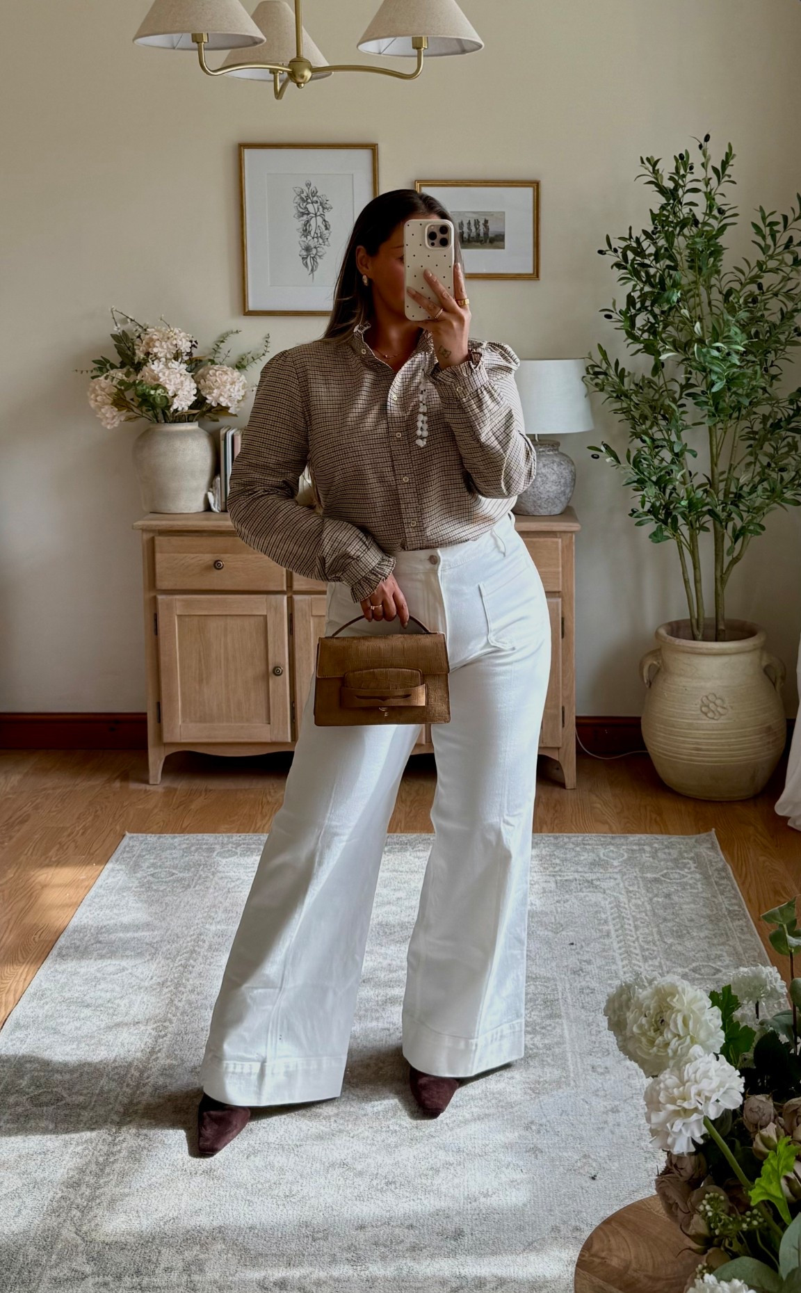 Autumnal outfit 🍂🤍

#LTKjeans #LTKautumn #LTKmidsize