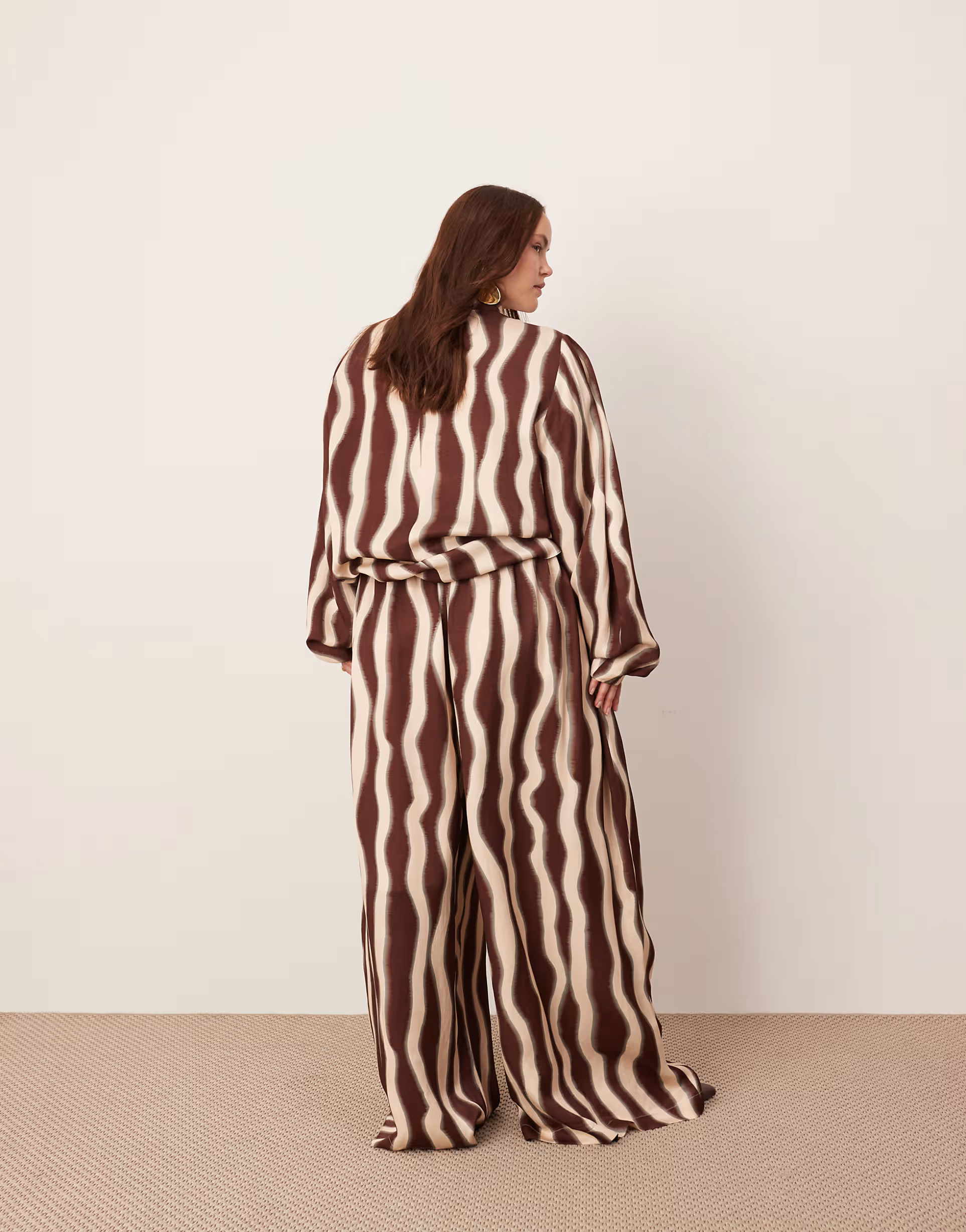 ASOS EDITION Curve super wide leg drawstring waist in chocolate wavy print - part of a set | ASOS (Global)