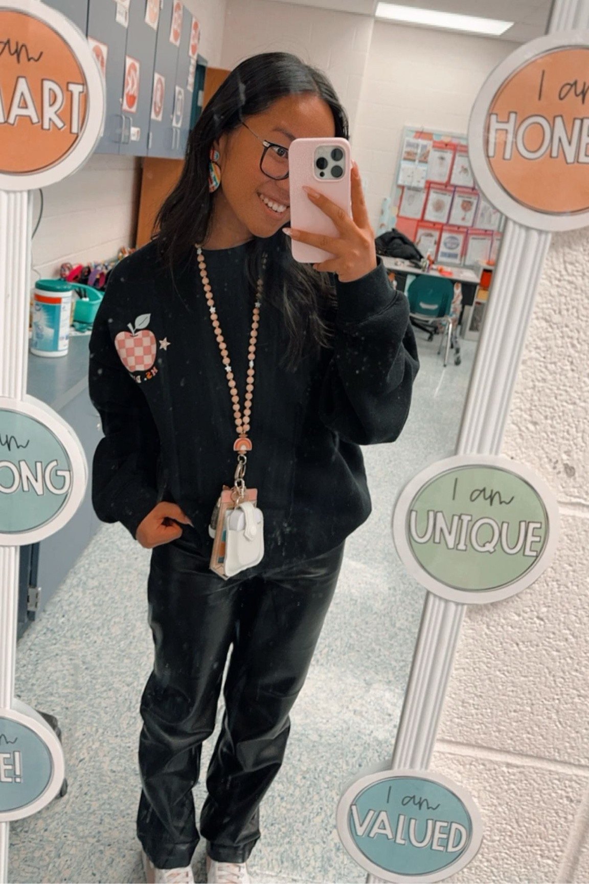 in my teacher era 🍎✨👩🏽‍🏫

#LTKworkwear