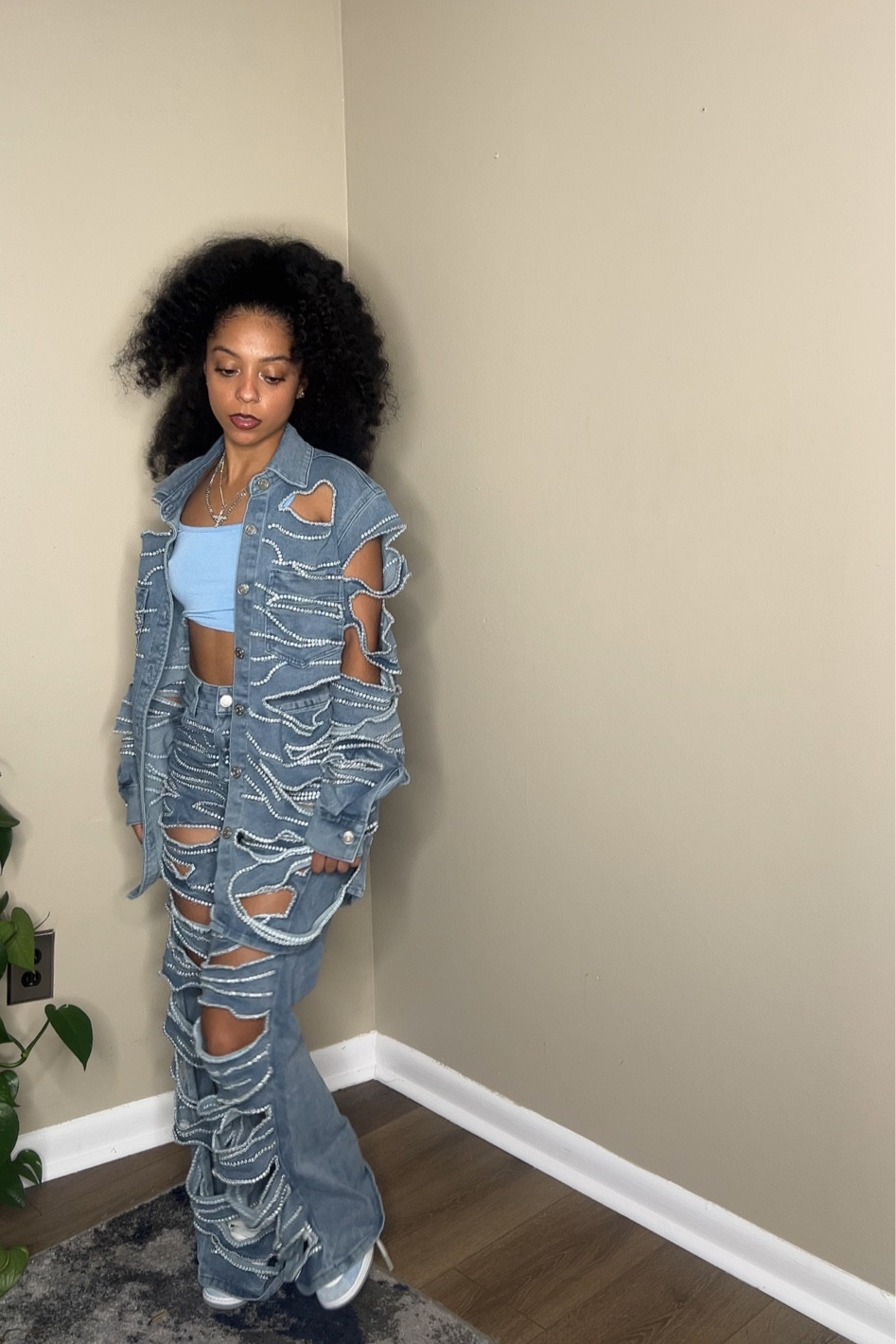 Distress Denim Set: Size S 
(Sold separately)


#LTKSeasonal #LTKSaleAlert #LTKStyleTip