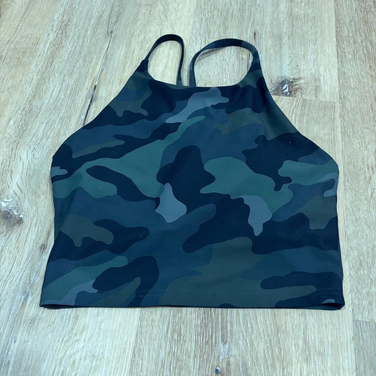 Old Navy Women's Tank top - Green/Black - M | Depop US