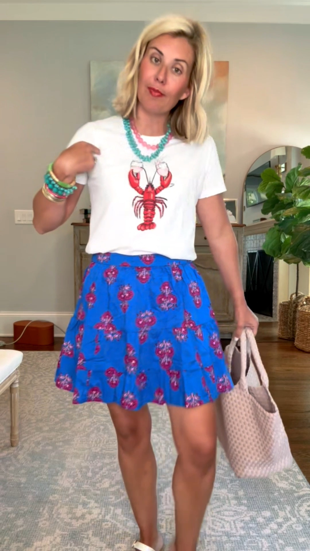 The tee I can’t quit grabbing and most adorable skirt!! 

Sizing:
Tee - small
Skirt  - xs
Shoes - 7/8

*code Catherine20 at Allie + Bess

#LTKdayinmylife #LTKmomlife #LTKOver40