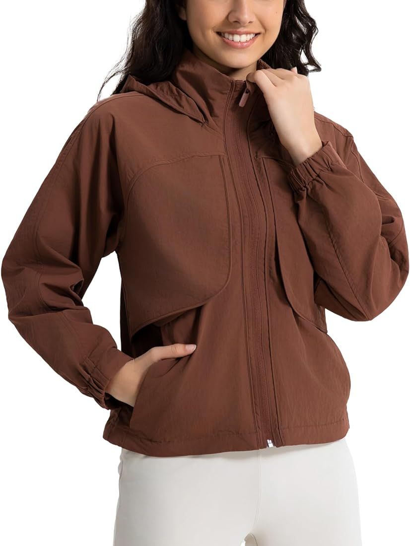 altiland Cropped Softshell Lined Rain Jacket for Women, Breathable Outdoor Hiking Hooded Windbrea... | Amazon (US)