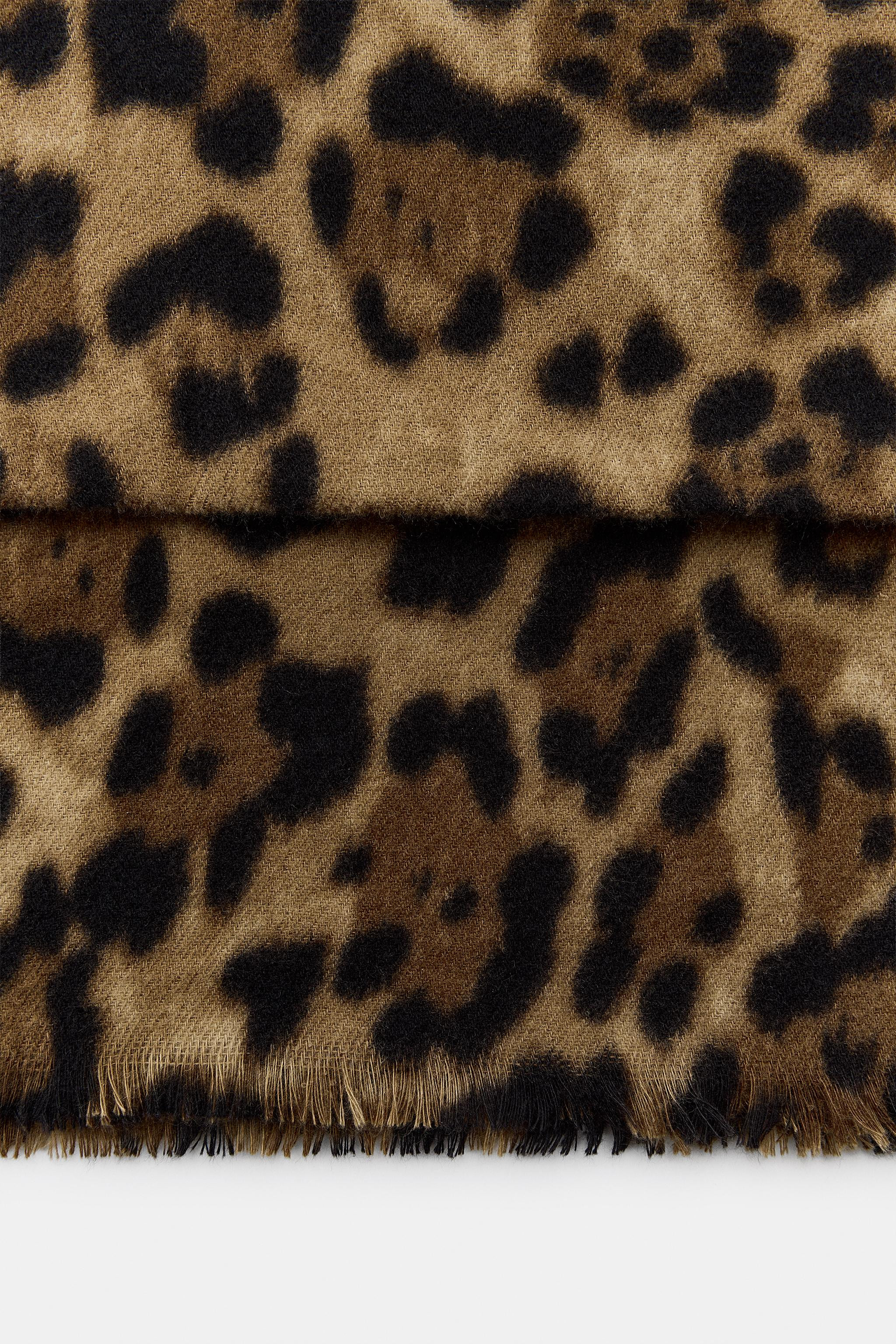 ANIMAL PRINT SCARF | Zara US