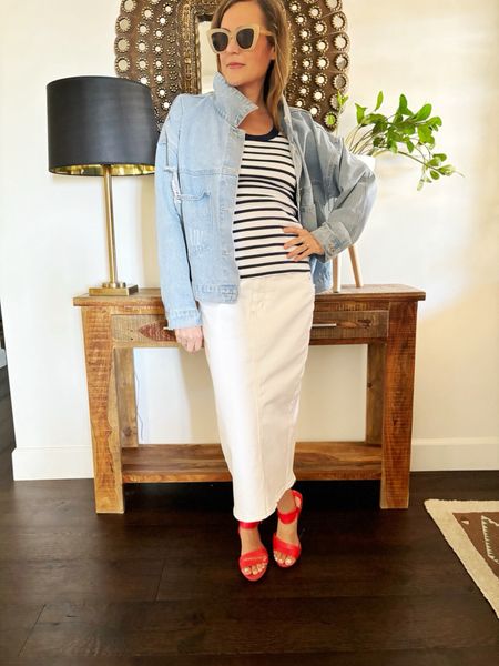 Memorial Day outfit idea.  Love a striped tank, distressed denim and jellies with a pop!  Mine are thrifted but I linked a similar look for you.  Hope you are doing a BBQ or something fun!  🇺🇸

#LTKFindsUnder50 #LTKSeasonal #LTKOver40