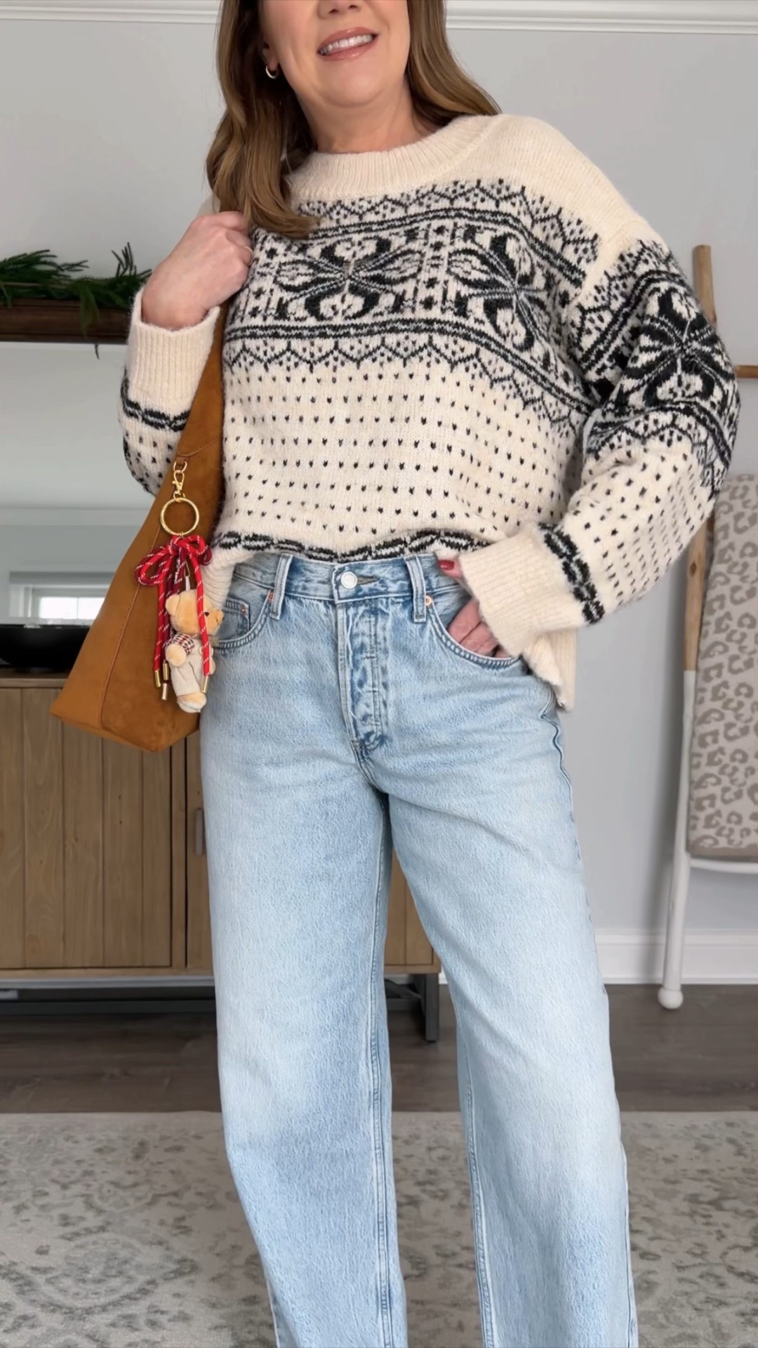 I got distracted and missed some crazy good Target drops! Sets that feel like Varley and Lululemon had a baby in the best way possible, the perfect neutral fair isle sweater, the perfect graphic sweater and velour pants that look like they’re straight from Anthropologie, and the puffer jacket you’re guaranteed to get asked about. Plus our favorite tote has been restocked in this gorgeous camel color.

Casual winter outfit ideas, cute cold weather outfits, mom on the go outfit, errands outfits, mom style, cute and comfy



#LTKOver40 #LTKFindsUnder50 #LTKSeasonal