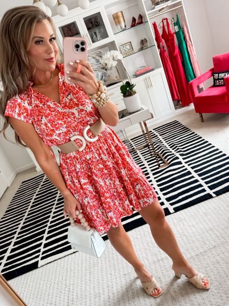 This $34 dress is one to snag before sellout. I’m in an XS.

Belt is old Zara but I’ve linked a similar.

Walmart 
Target

#LTKfindsunder50 #LTKSeasonal #LTKstyletip