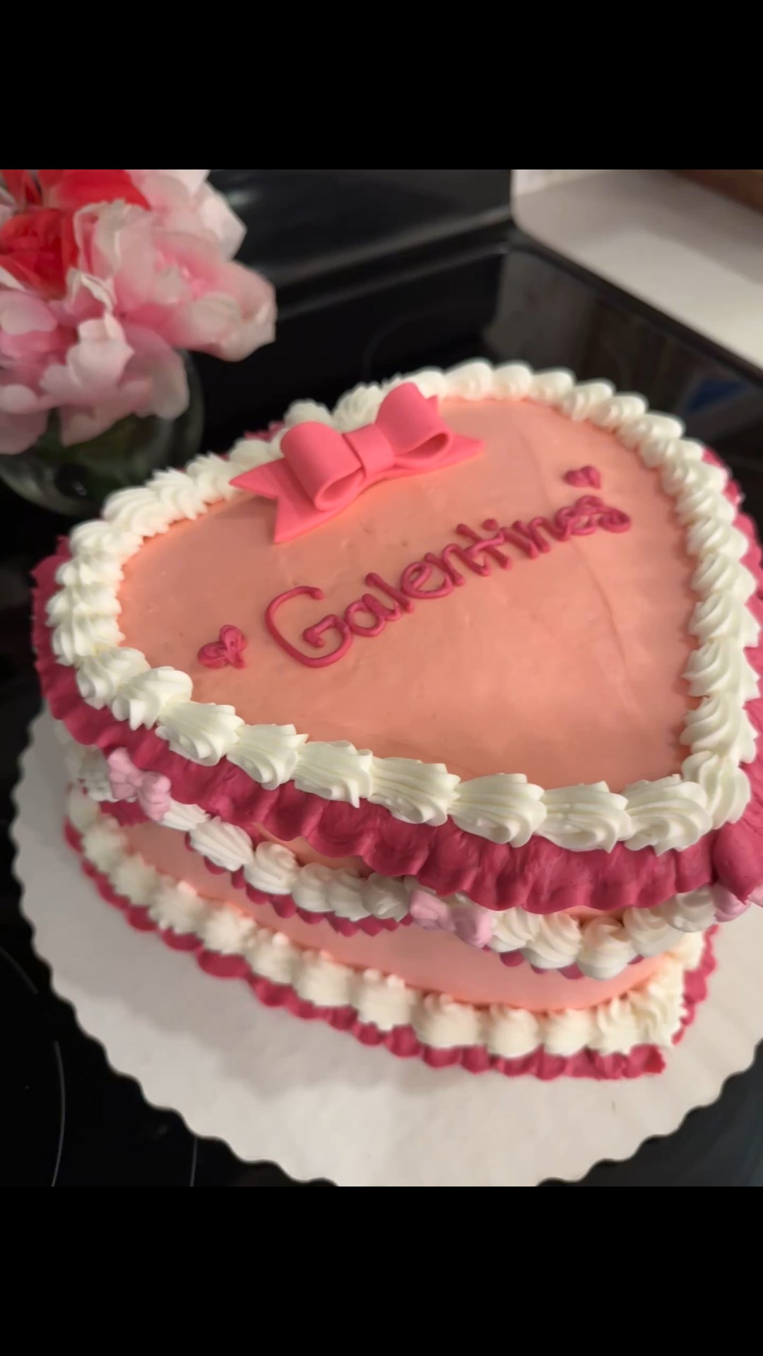 Viral heart cake from Walmart!! Only $25 and tastes amazing!! 

#LTKfoodie #LTKSeasonal