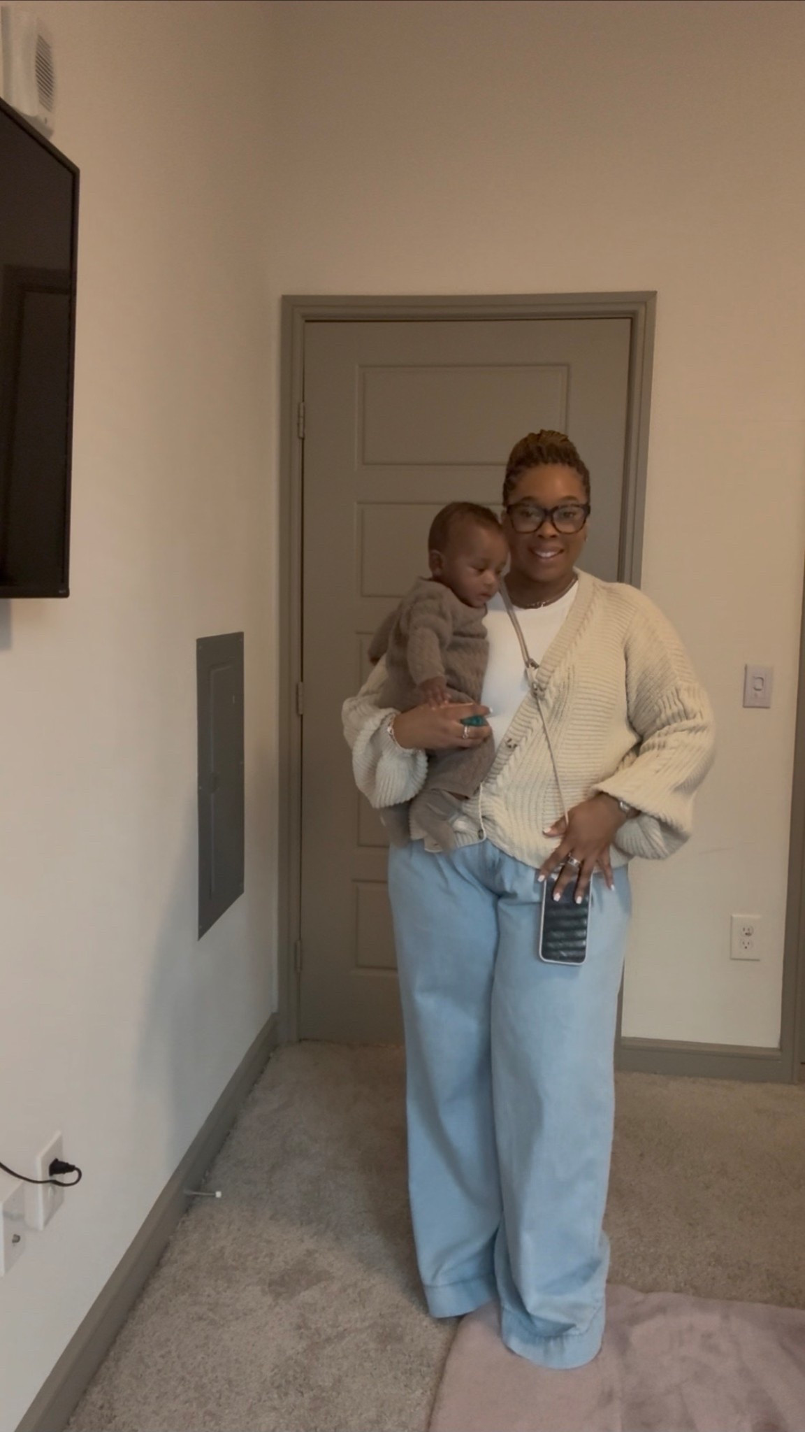 One of the hardest the things to do when i am on the go with my good son is keeping up with my phone! This new strap is so convenient and makes running errands so much easier! 

#LTKFindsUnder50 #LTKBaby #LTKootd