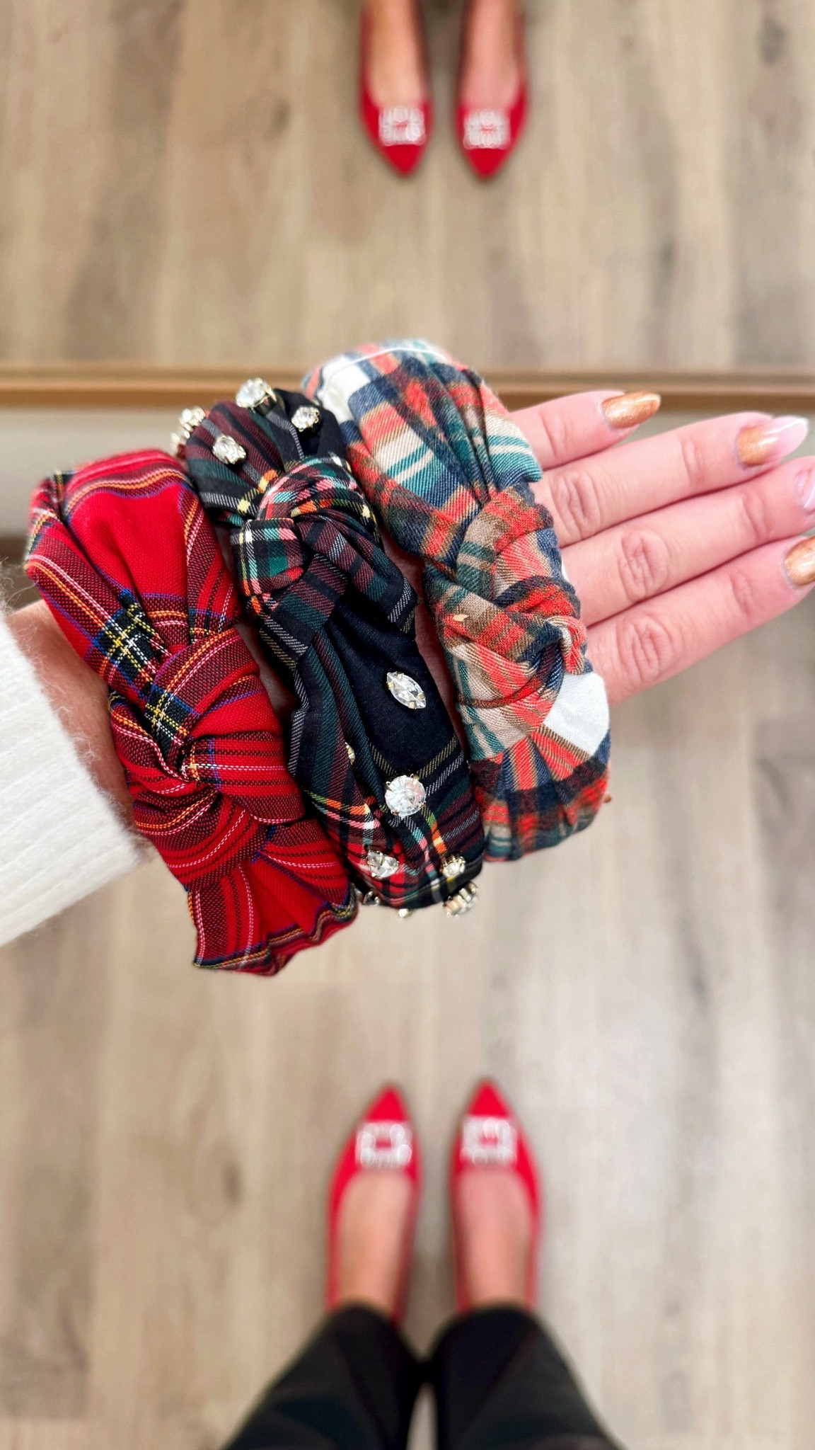 Festive headbands perfect for holiday parties, family photos + gifts 🎁✨ Order before midnight ET on 12/19 for delivery by 12/25!

#LTKHoliday #LTKparties #LTKGiftGuide