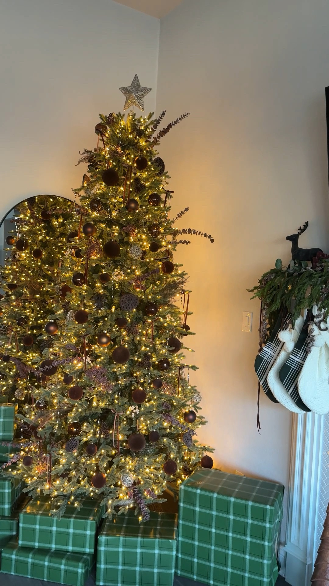 Xmas tree 

#LTKHoliday #LTKFindsUnder50 #LTKHome