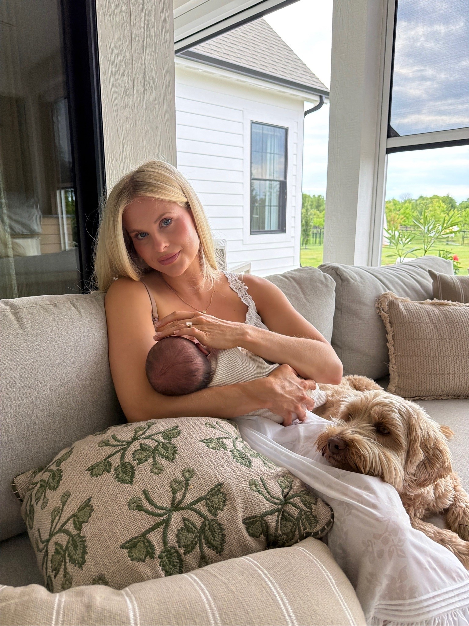 SIZE: small in nightgown! #kathleenpost

Postpartum outfit, newborn phase, newborn shoot

#LTKmomlife #LTKBaby
