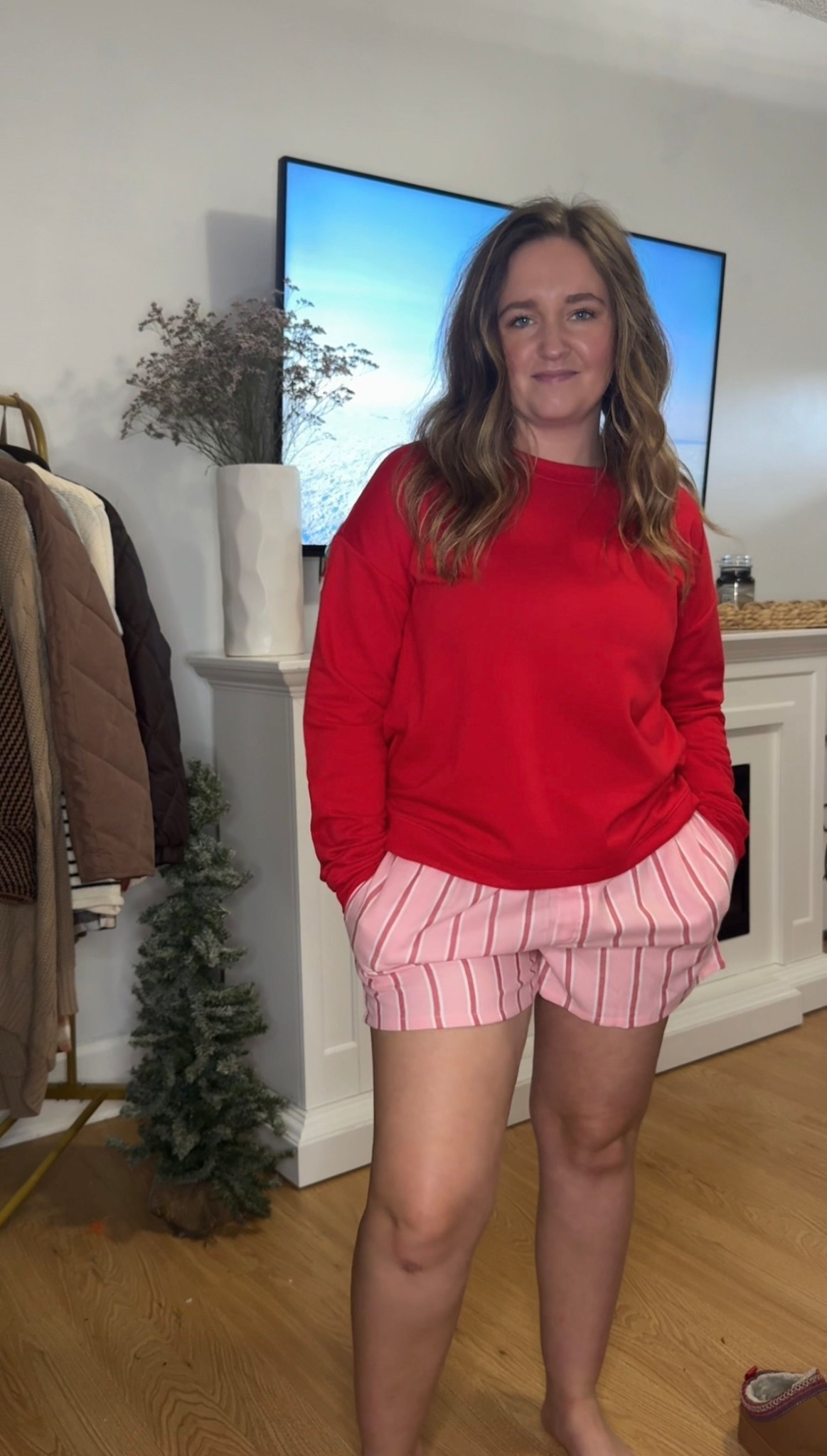 Cozy but not ready for full-on winter pajamas yet? 💗❤️
These striped shorts + fleece top are perfect for lounging or movie night with hot cocoa. Linked on LTK & both under $25 each!

#pjset #ltkcozy #winternightin #momstyle #ltkholiday

#LTKFindsUnder50 #LTKHoliday #LTKSeasonal